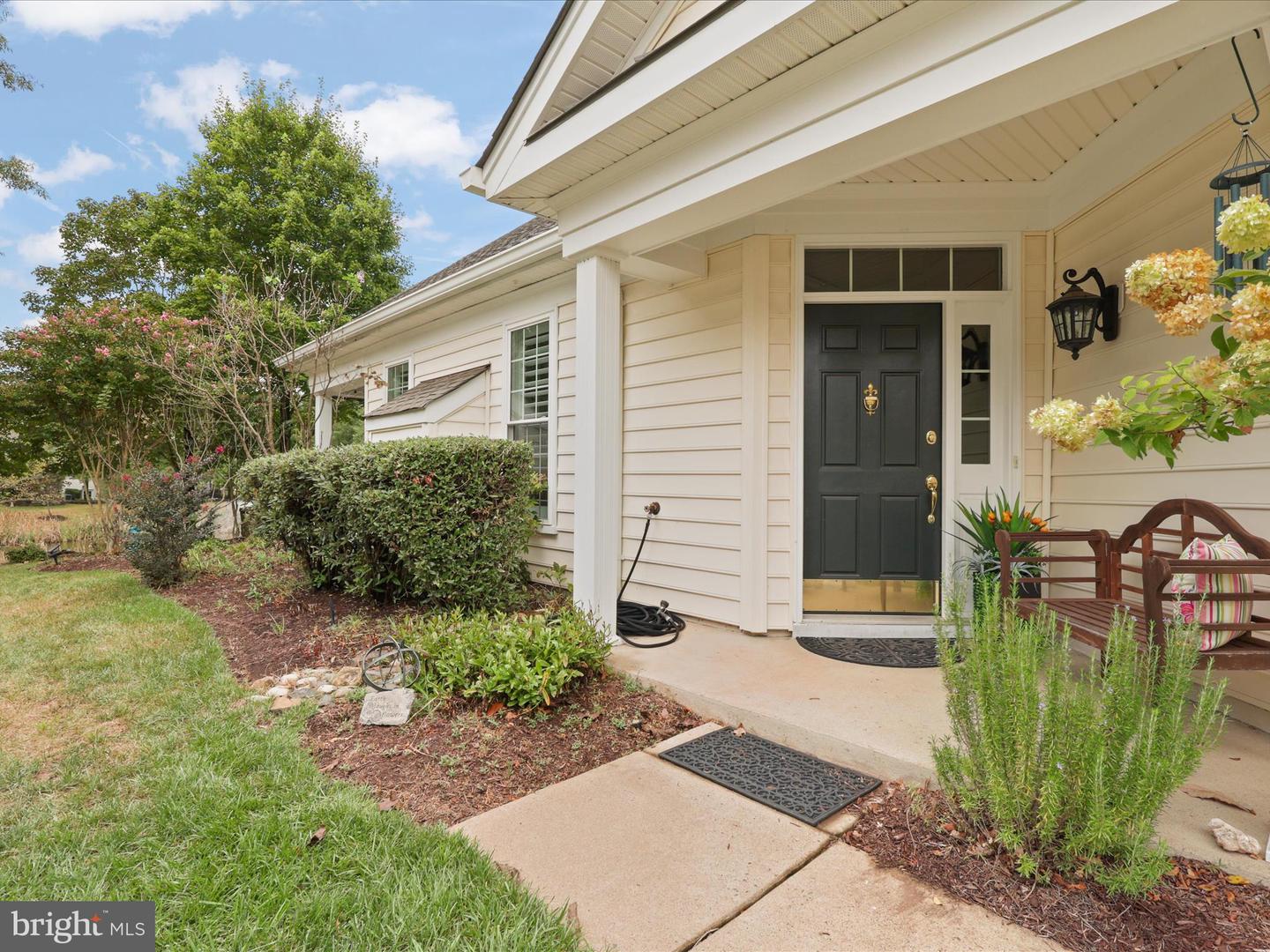 5108 PEYTON CHAPEL DR, HAYMARKET, Virginia 20169, 2 Bedrooms Bedrooms, ,2 BathroomsBathrooms,Residential,For sale,5108 PEYTON CHAPEL DR,VAPW2104258 MLS # VAPW2104258
