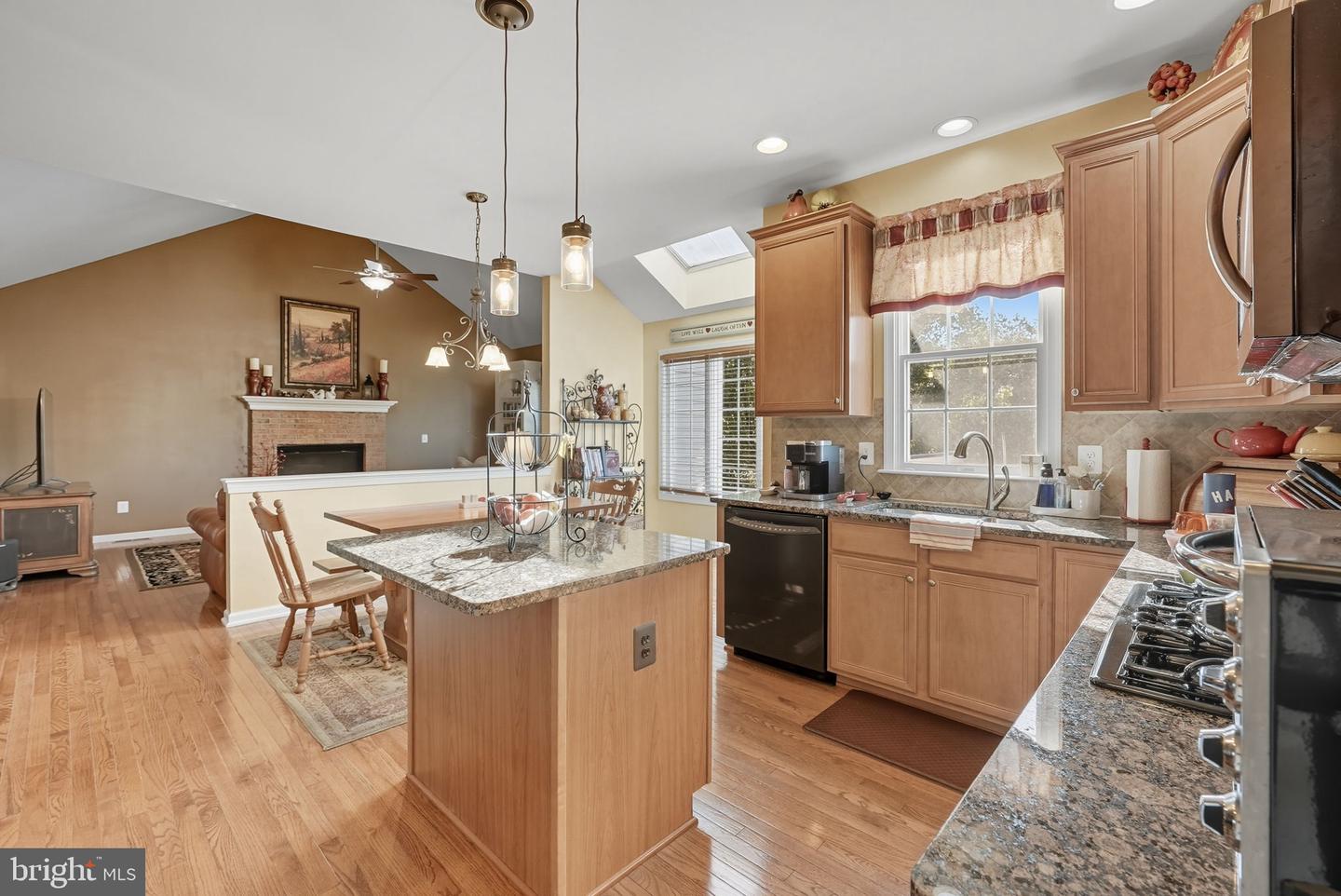 5429 BOWERS HILL DR, HAYMARKET, Virginia 20169, 4 Bedrooms Bedrooms, ,2 BathroomsBathrooms,Residential,For sale,5429 BOWERS HILL DR,VAPW2104580 MLS # VAPW2104580