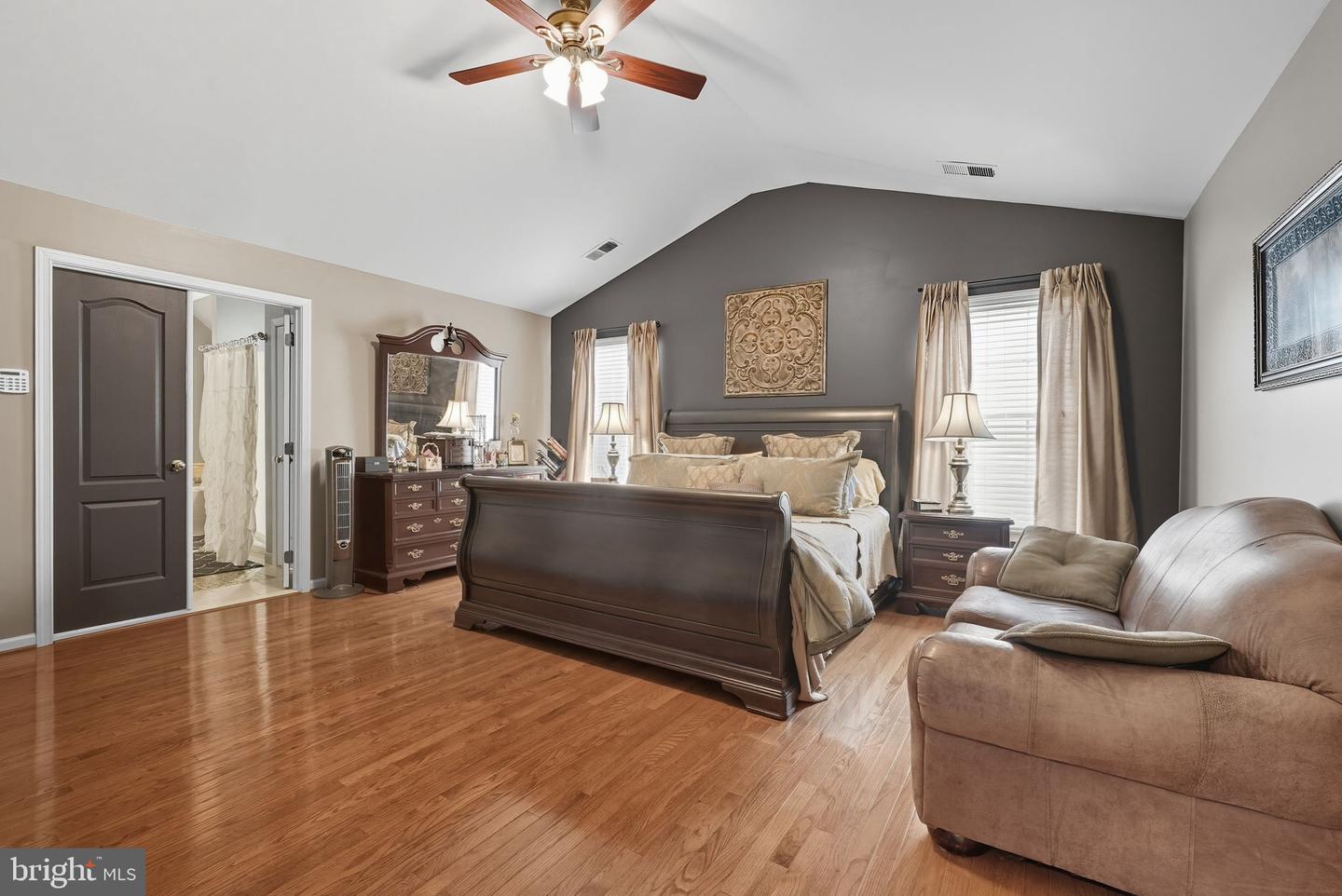 5429 BOWERS HILL DR, HAYMARKET, Virginia 20169, 4 Bedrooms Bedrooms, ,2 BathroomsBathrooms,Residential,For sale,5429 BOWERS HILL DR,VAPW2104580 MLS # VAPW2104580