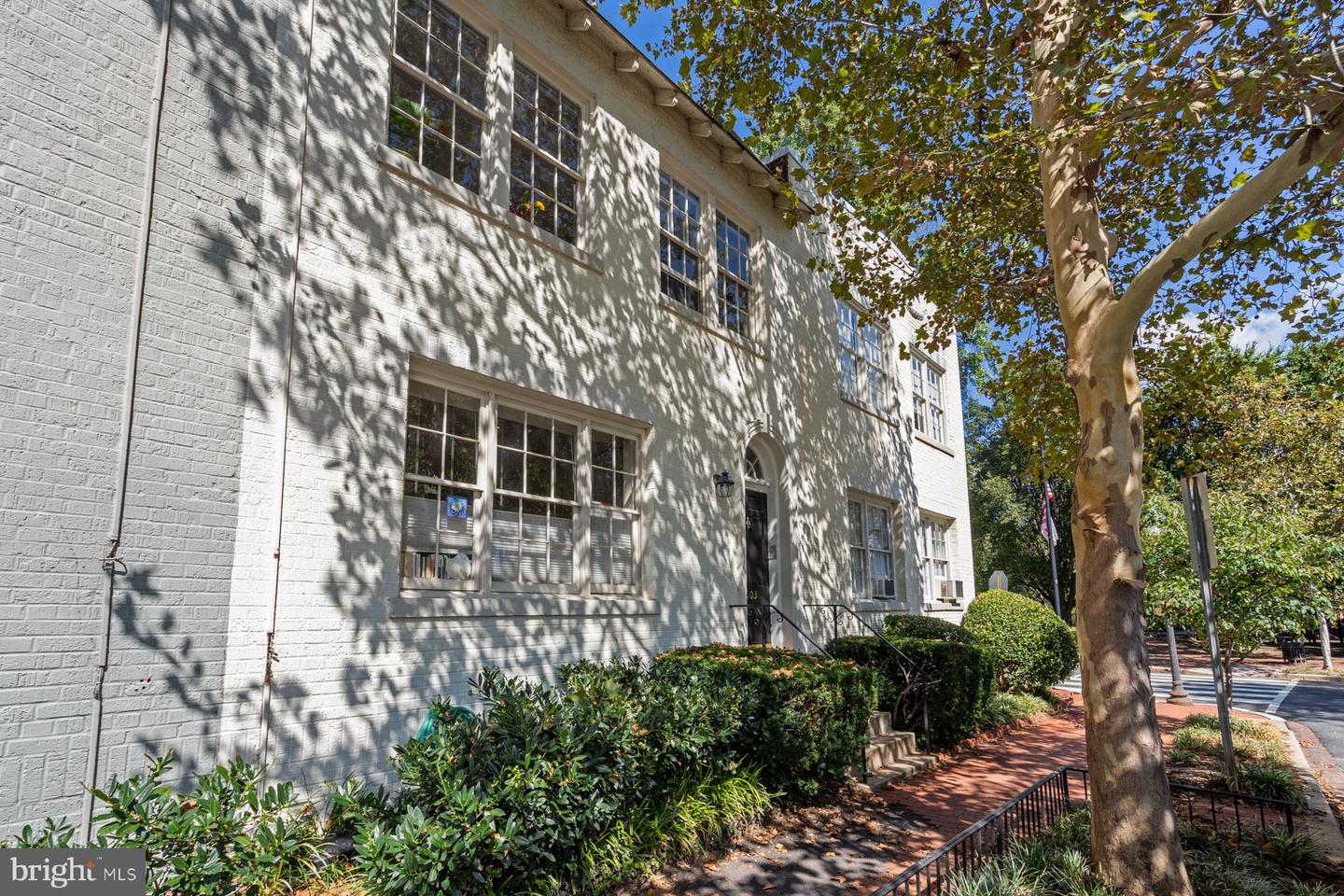 2603 O ST NW #2, WASHINGTON, District Of Columbia 20007, 1 Bedroom Bedrooms, 4 Rooms Rooms,1 BathroomBathrooms,Residential,For sale,2603 O ST NW #2,DCDC2223744 MLS # DCDC2223744