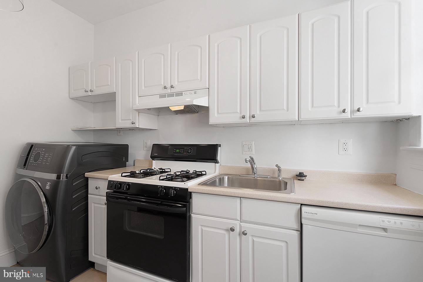 2603 O ST NW #2, WASHINGTON, District Of Columbia 20007, 1 Bedroom Bedrooms, 4 Rooms Rooms,1 BathroomBathrooms,Residential,For sale,2603 O ST NW #2,DCDC2223744 MLS # DCDC2223744