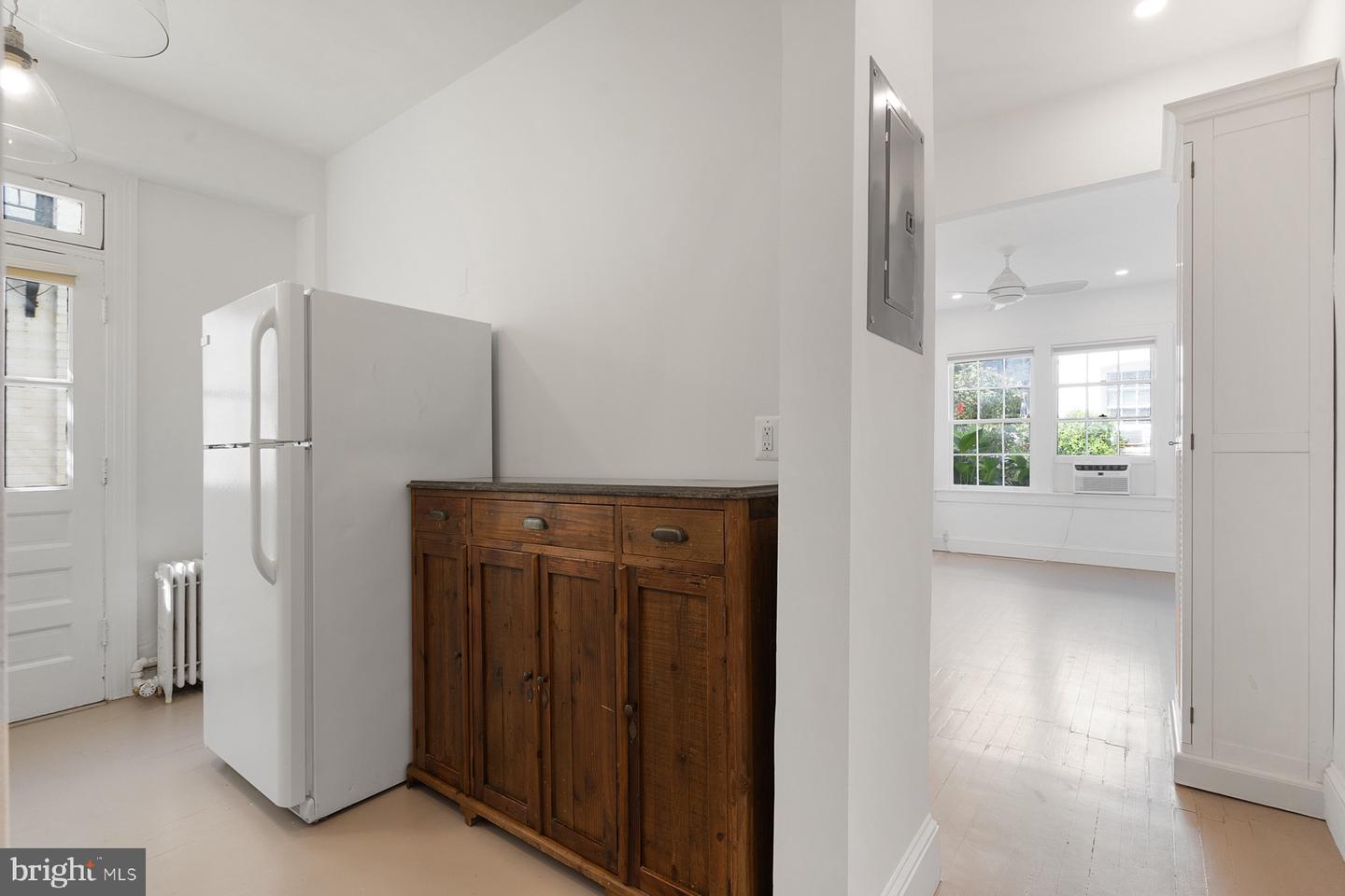 2603 O ST NW #2, WASHINGTON, District Of Columbia 20007, 1 Bedroom Bedrooms, 4 Rooms Rooms,1 BathroomBathrooms,Residential,For sale,2603 O ST NW #2,DCDC2223744 MLS # DCDC2223744