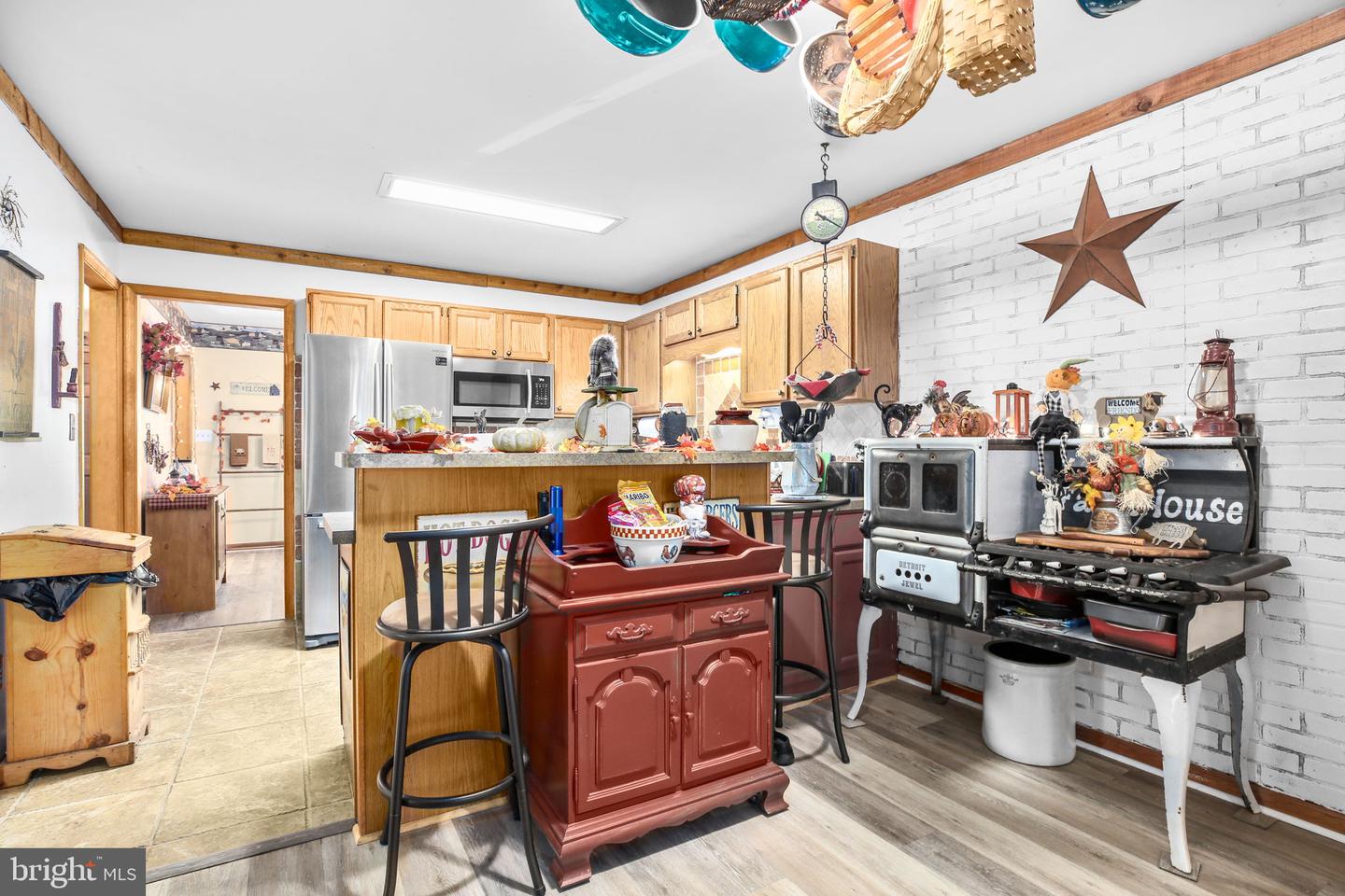 331 FAIRWAY DR, LOCUST GROVE, Virginia 22508, 3 Bedrooms Bedrooms, ,2 BathroomsBathrooms,Residential,For sale,331 FAIRWAY DR,VAOR2012366 MLS # VAOR2012366