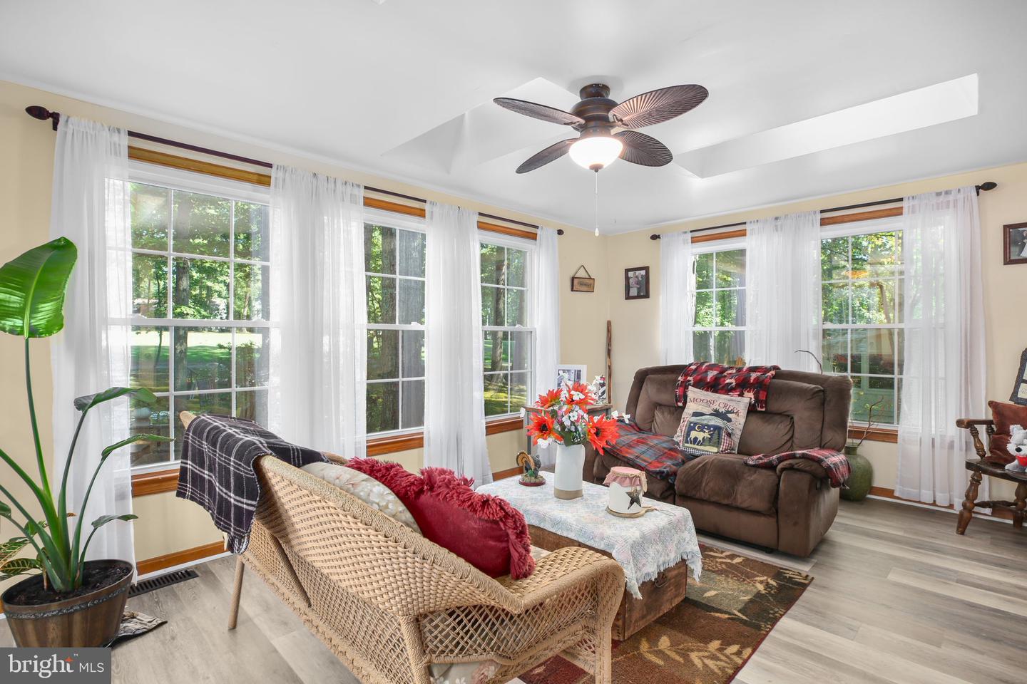 331 FAIRWAY DR, LOCUST GROVE, Virginia 22508, 3 Bedrooms Bedrooms, ,2 BathroomsBathrooms,Residential,For sale,331 FAIRWAY DR,VAOR2012366 MLS # VAOR2012366