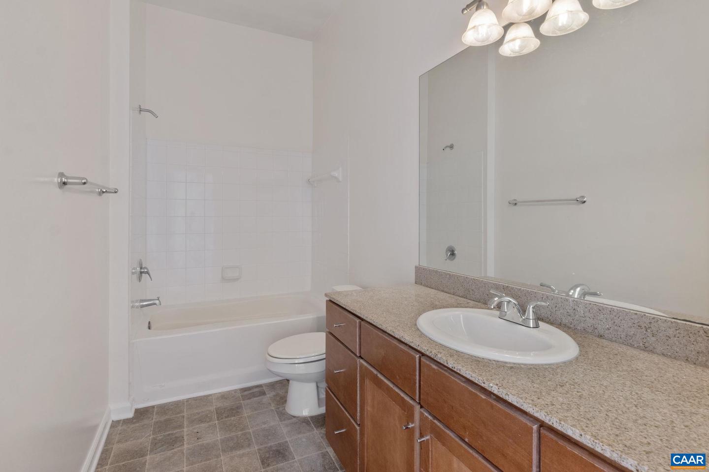 765 WALKER SQ #4B, CHARLOTTESVILLE, Virginia 22903, 2 Bedrooms Bedrooms, ,2 BathroomsBathrooms,Residential,For sale,765 WALKER SQ #4B,669292 MLS # 669292