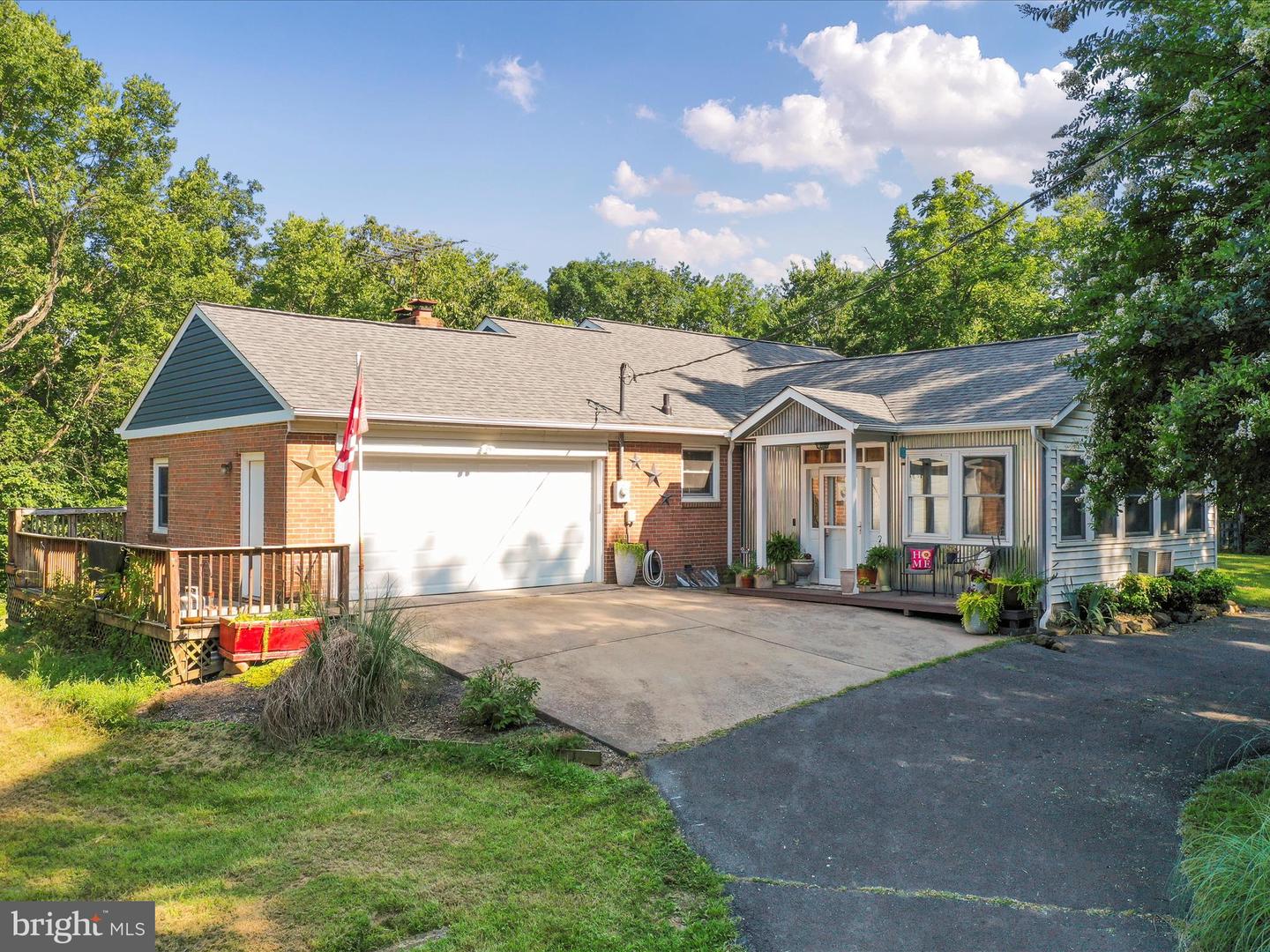 1857 MARYS SHADY LN, FRONT ROYAL, Virginia 22630, 3 Bedrooms Bedrooms, ,3 BathroomsBathrooms,Farm,For sale,1857 MARYS SHADY LN,VAWR2012412 MLS # VAWR2012412