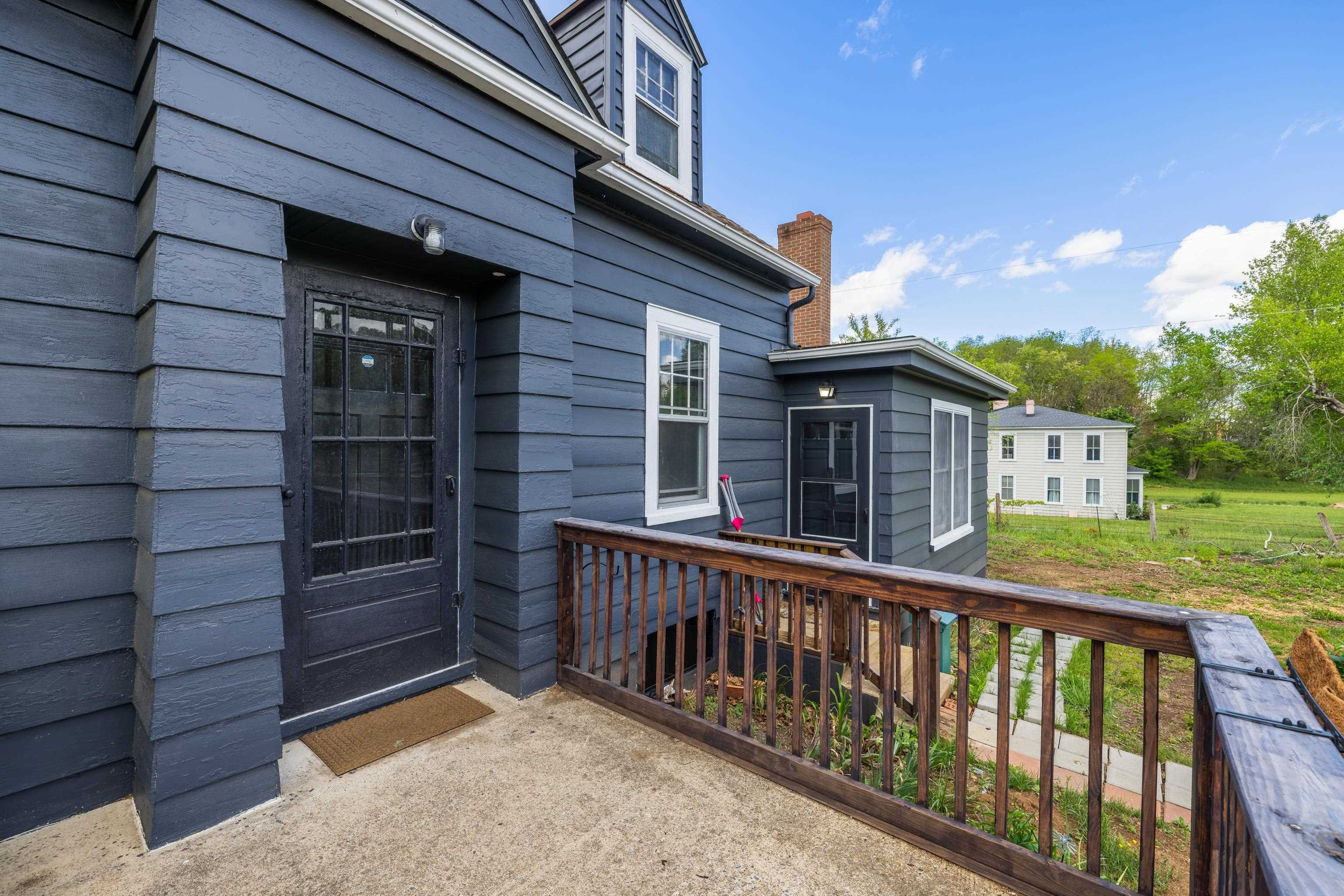 93 EIDSON CREEK RD, STAUNTON, Virginia 24401, 3 Bedrooms Bedrooms, ,2 BathroomsBathrooms,Residential,93 EIDSON CREEK RD,664658 MLS # 664658