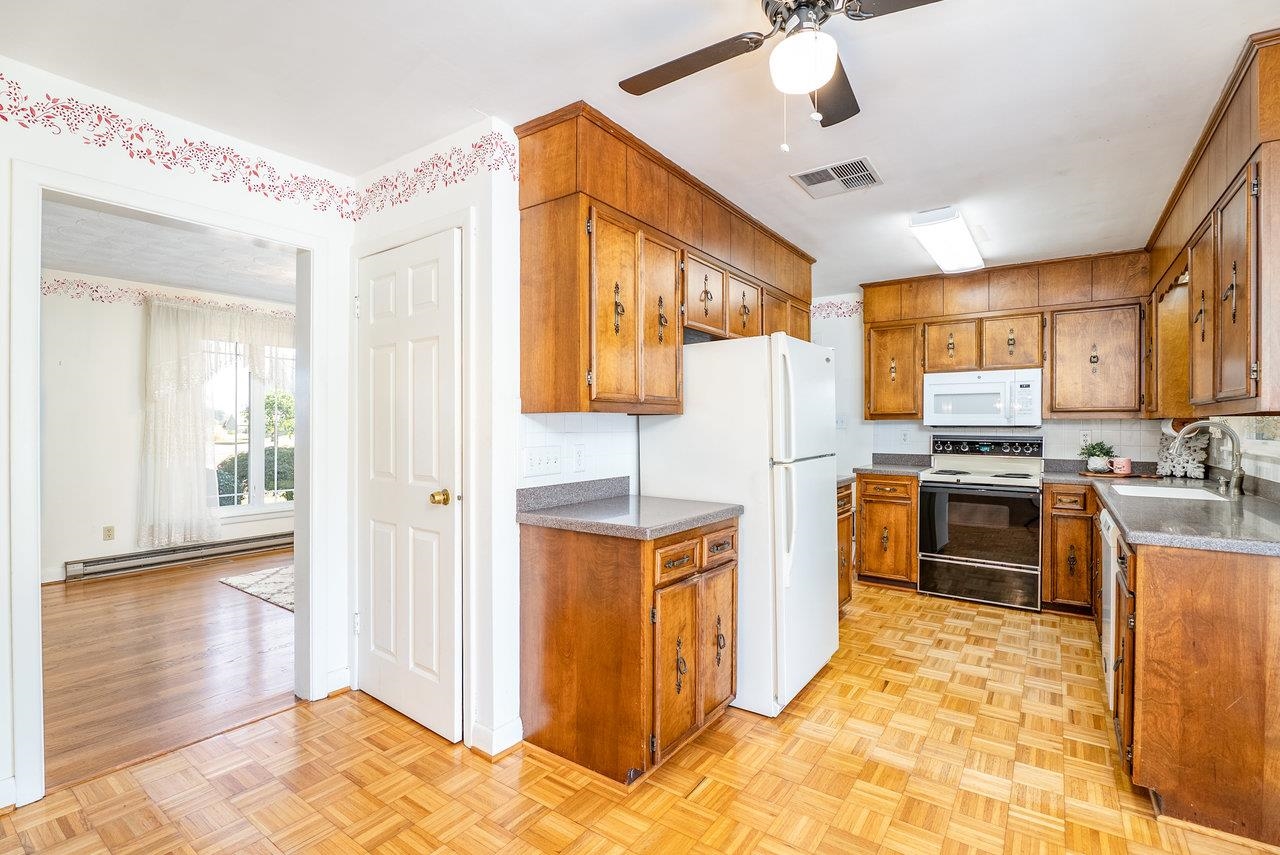 3107 RAWLEY PIKE, ROCKINGHAM, Virginia 22801, 3 Bedrooms Bedrooms, ,2 BathroomsBathrooms,Residential,3107 RAWLEY PIKE,669303 MLS # 669303