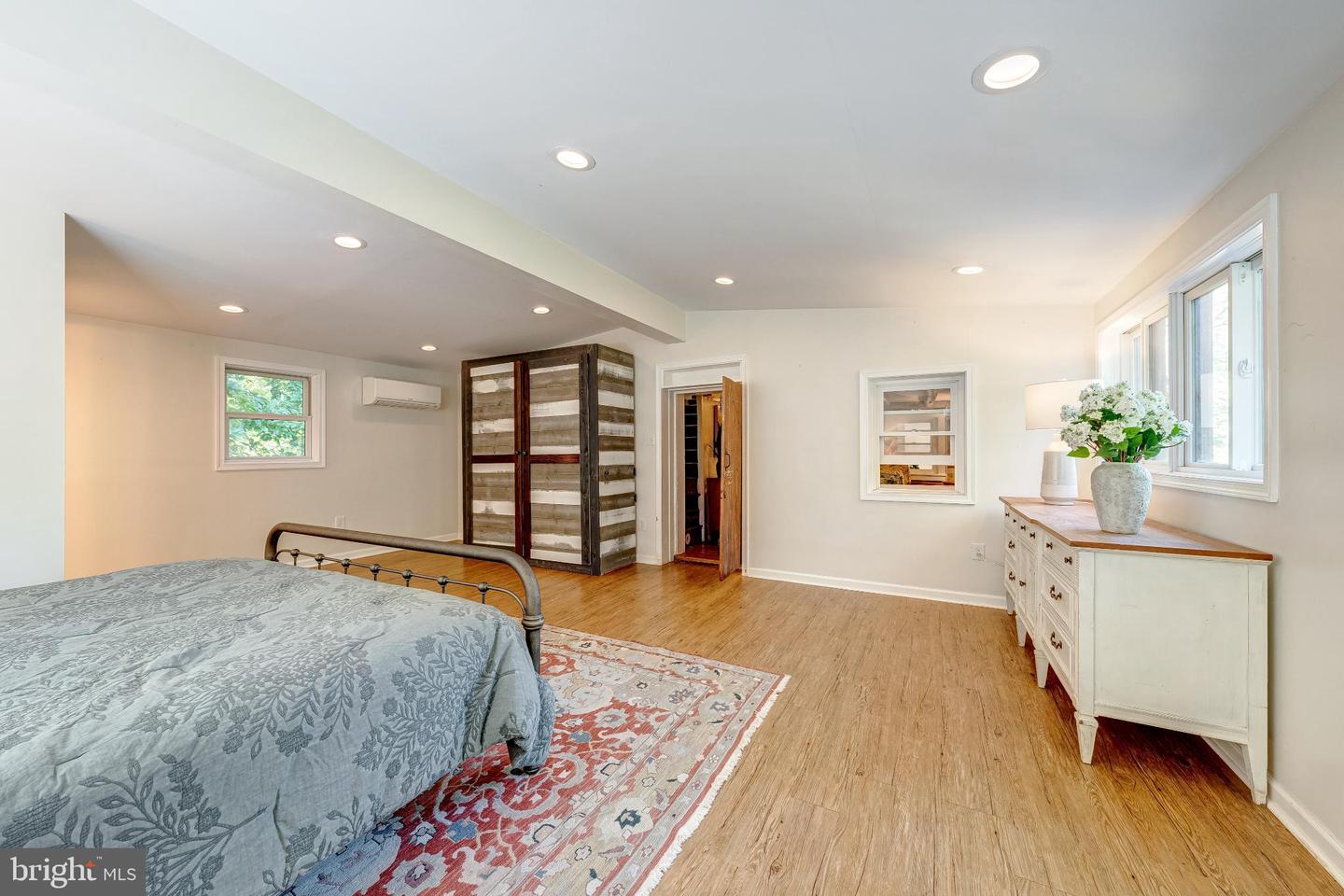 3225 SAGE RD, MARKHAM, Virginia 22643, 4 Bedrooms Bedrooms, ,3 BathroomsBathrooms,Residential,For sale,3225 SAGE RD,VAFQ2018102 MLS # VAFQ2018102