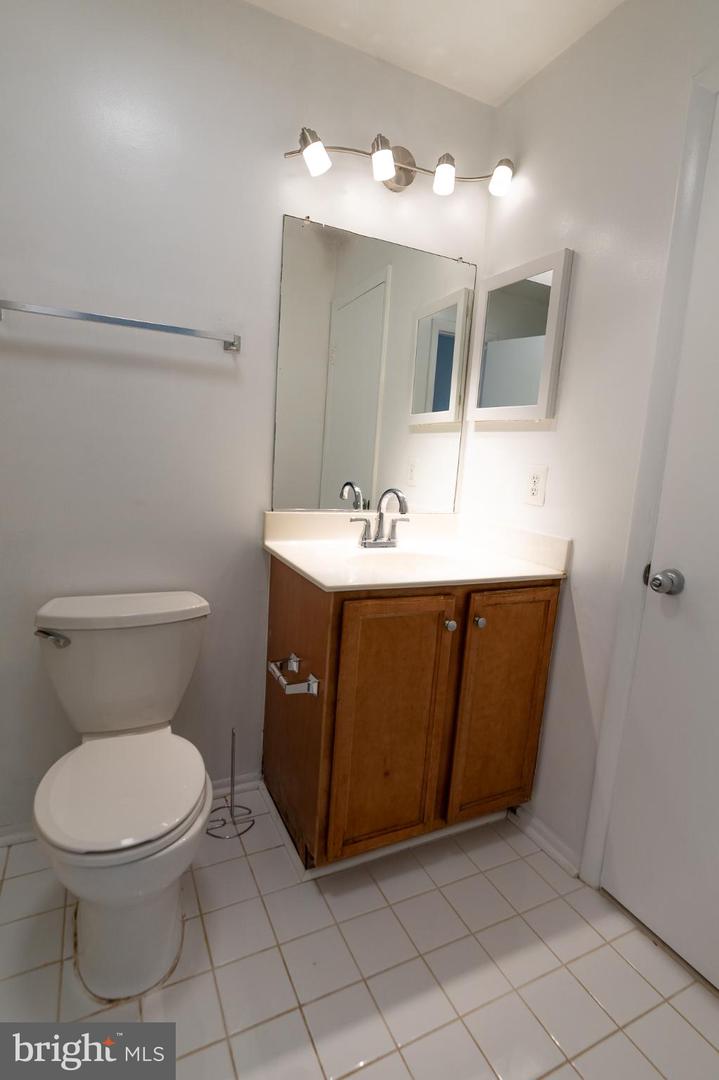 1780 JONATHAN WAY #1780-A, RESTON, Virginia 20190, 2 Bedrooms Bedrooms, 6 Rooms Rooms,1 BathroomBathrooms,Residential,For sale,1780 JONATHAN WAY #1780-A,VAFX2265998 MLS # VAFX2265998 1780 JONATHAN WAY #1780-A, RESTON, Virginia 20190, 2 Bedrooms Bedrooms, 6 Rooms Rooms,1 BathroomBathrooms,Residential,For sale,1780 JONATHAN WAY #1780-A,VAFX2265998 MLS # VAFX2265998