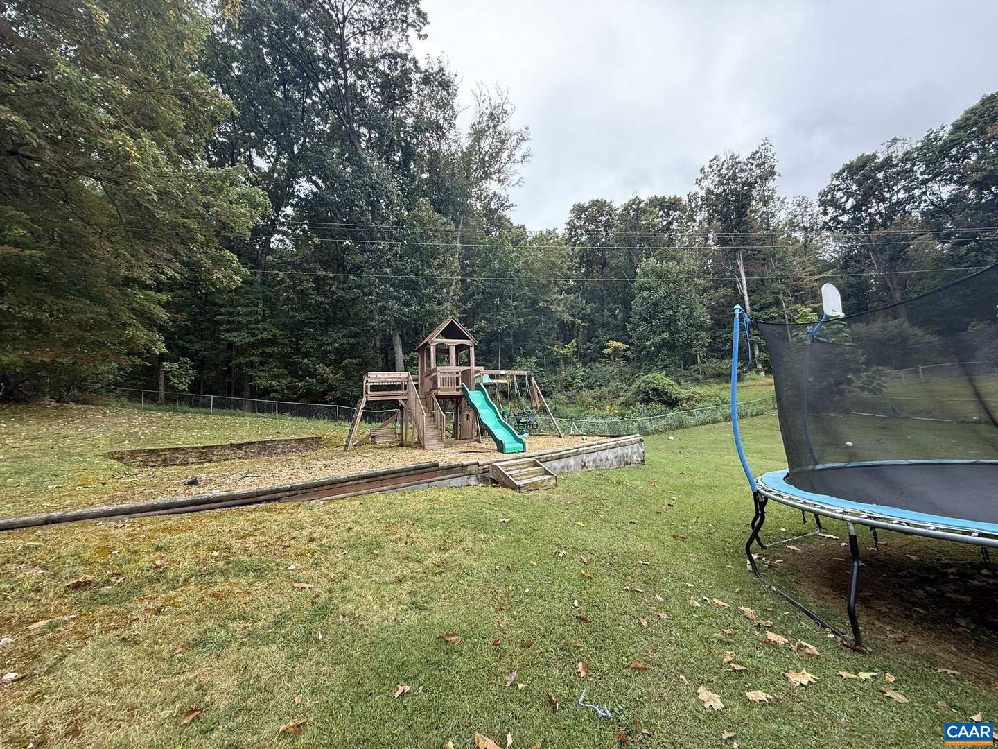 665 GLORIA PL, STAUNTON, Virginia 24401, 4 Bedrooms Bedrooms, ,3 BathroomsBathrooms,Residential,For sale,665 GLORIA PL,668820 MLS # 668820