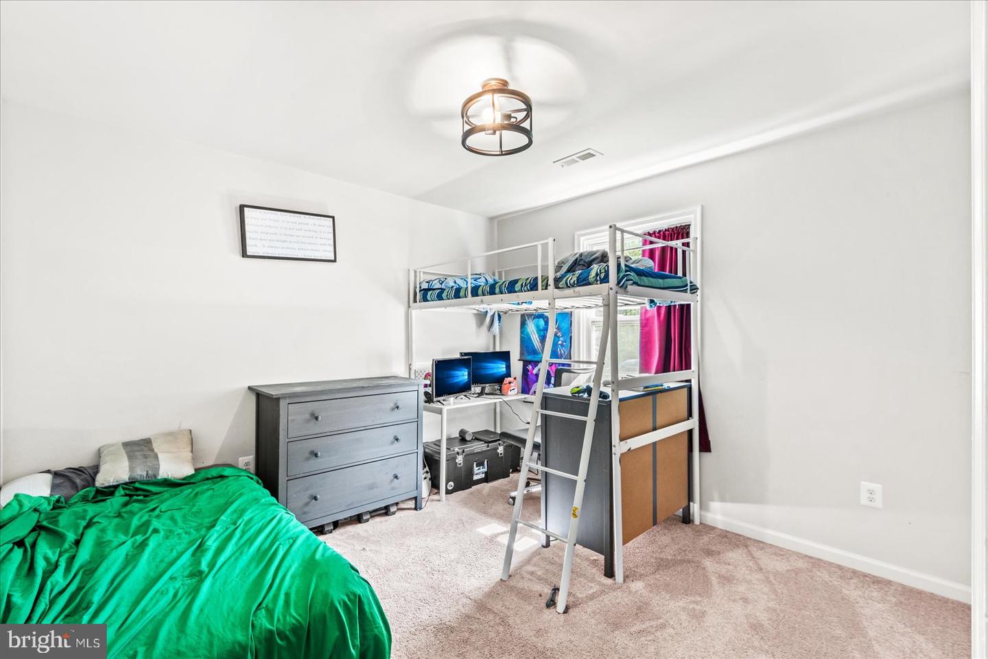 10420 FOREST HILL CT, FREDERICKSBURG, Virginia 22408, 3 Bedrooms Bedrooms, 5 Rooms Rooms,2 BathroomsBathrooms,Residential,For sale,10420 FOREST HILL CT,VASP2036328 MLS # VASP2036328