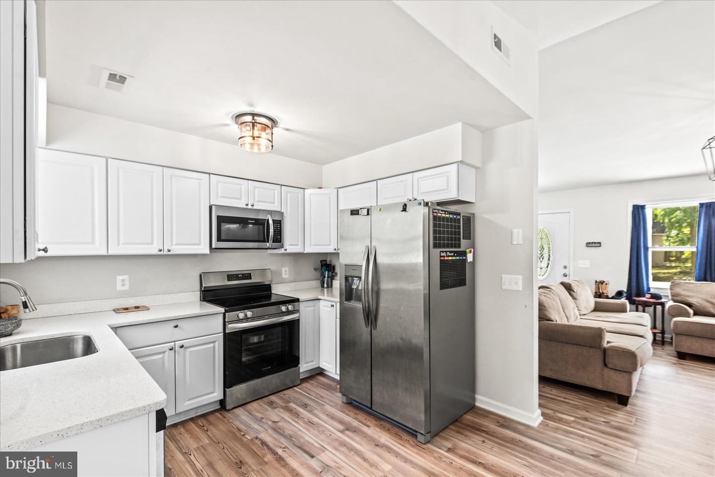 10420 FOREST HILL CT, FREDERICKSBURG, Virginia 22408, 3 Bedrooms Bedrooms, 5 Rooms Rooms,2 BathroomsBathrooms,Residential,For sale,10420 FOREST HILL CT,VASP2036328 MLS # VASP2036328