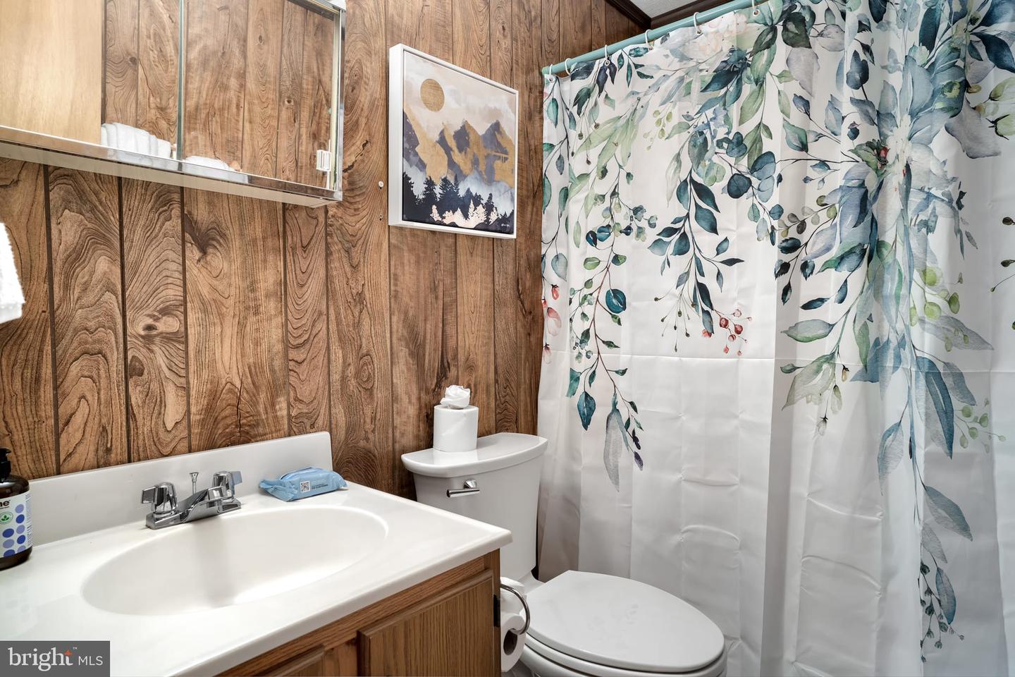 236 JUDD LN, MOUNT JACKSON, Virginia 22842, 2 Bedrooms Bedrooms, ,1 BathroomBathrooms,Residential,For sale,236 JUDD LN,VASH2012562 MLS # VASH2012562 236 JUDD LN, MOUNT JACKSON, Virginia 22842, 2 Bedrooms Bedrooms, ,1 BathroomBathrooms,Residential,For sale,236 JUDD LN,VASH2012562 MLS # VASH2012562