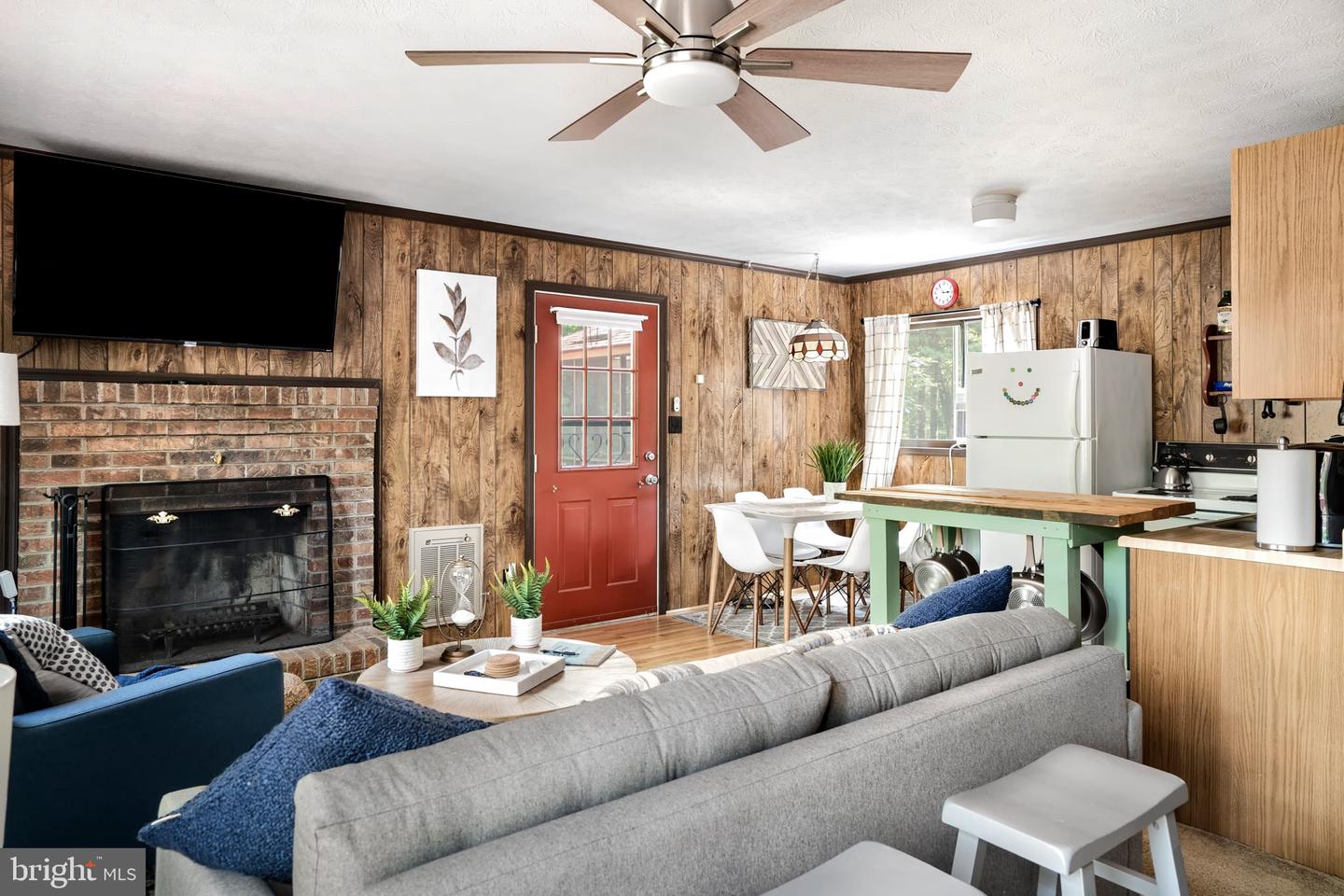 236 JUDD LN, MOUNT JACKSON, Virginia 22842, 2 Bedrooms Bedrooms, ,1 BathroomBathrooms,Residential,For sale,236 JUDD LN,VASH2012562 MLS # VASH2012562 236 JUDD LN, MOUNT JACKSON, Virginia 22842, 2 Bedrooms Bedrooms, ,1 BathroomBathrooms,Residential,For sale,236 JUDD LN,VASH2012562 MLS # VASH2012562