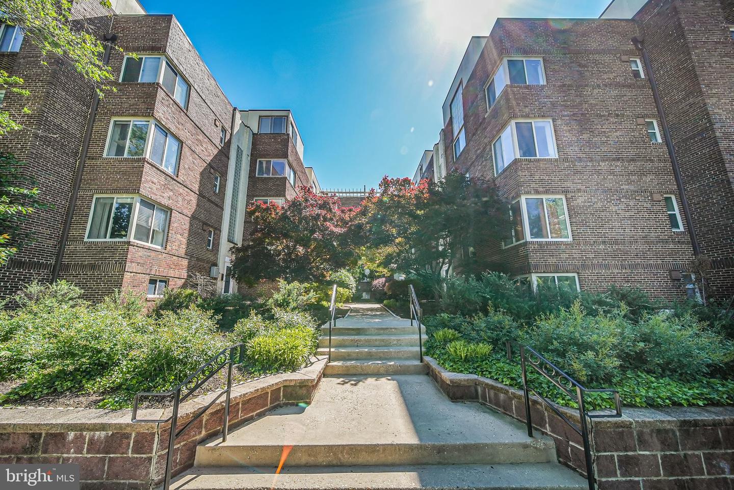 5407 9TH ST NW #310, WASHINGTON, District Of Columbia 20011, 1 Bedroom Bedrooms, 3 Rooms Rooms,1 BathroomBathrooms,Residential,For sale,5407 9TH ST NW #310,DCDC2223408 MLS # DCDC2223408