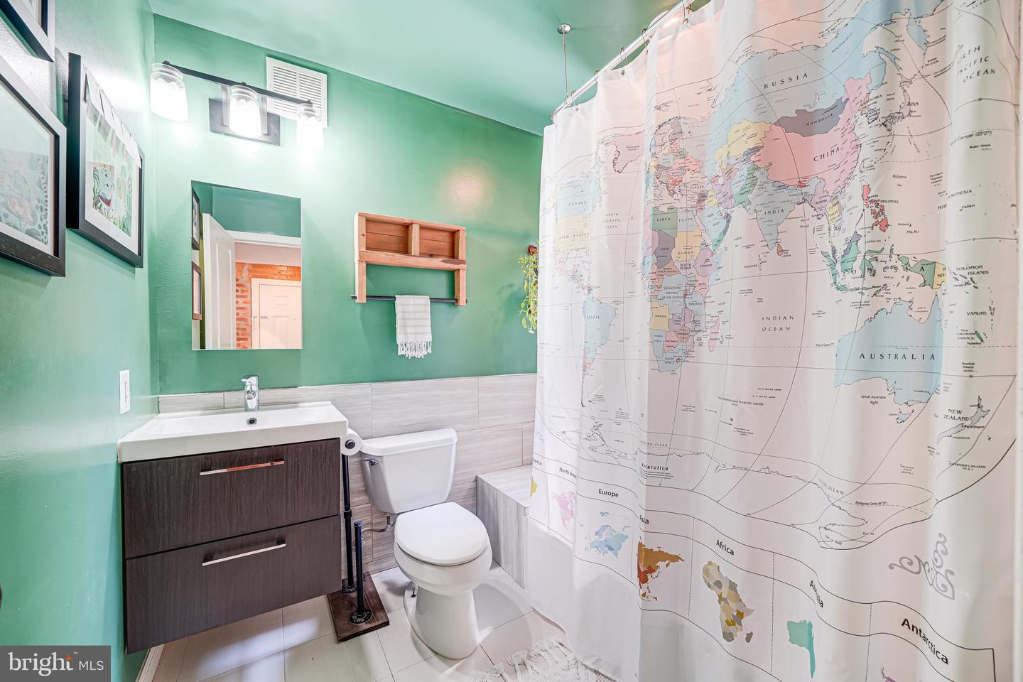 5407 9TH ST NW #310, WASHINGTON, District Of Columbia 20011, 1 Bedroom Bedrooms, 3 Rooms Rooms,1 BathroomBathrooms,Residential,For sale,5407 9TH ST NW #310,DCDC2223408 MLS # DCDC2223408