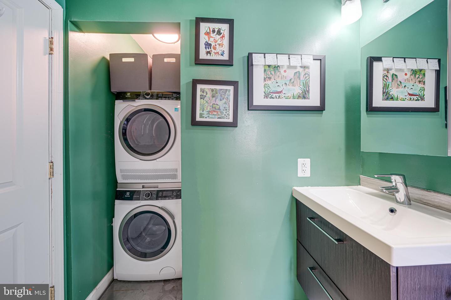 5407 9TH ST NW #310, WASHINGTON, District Of Columbia 20011, 1 Bedroom Bedrooms, 3 Rooms Rooms,1 BathroomBathrooms,Residential,For sale,5407 9TH ST NW #310,DCDC2223408 MLS # DCDC2223408