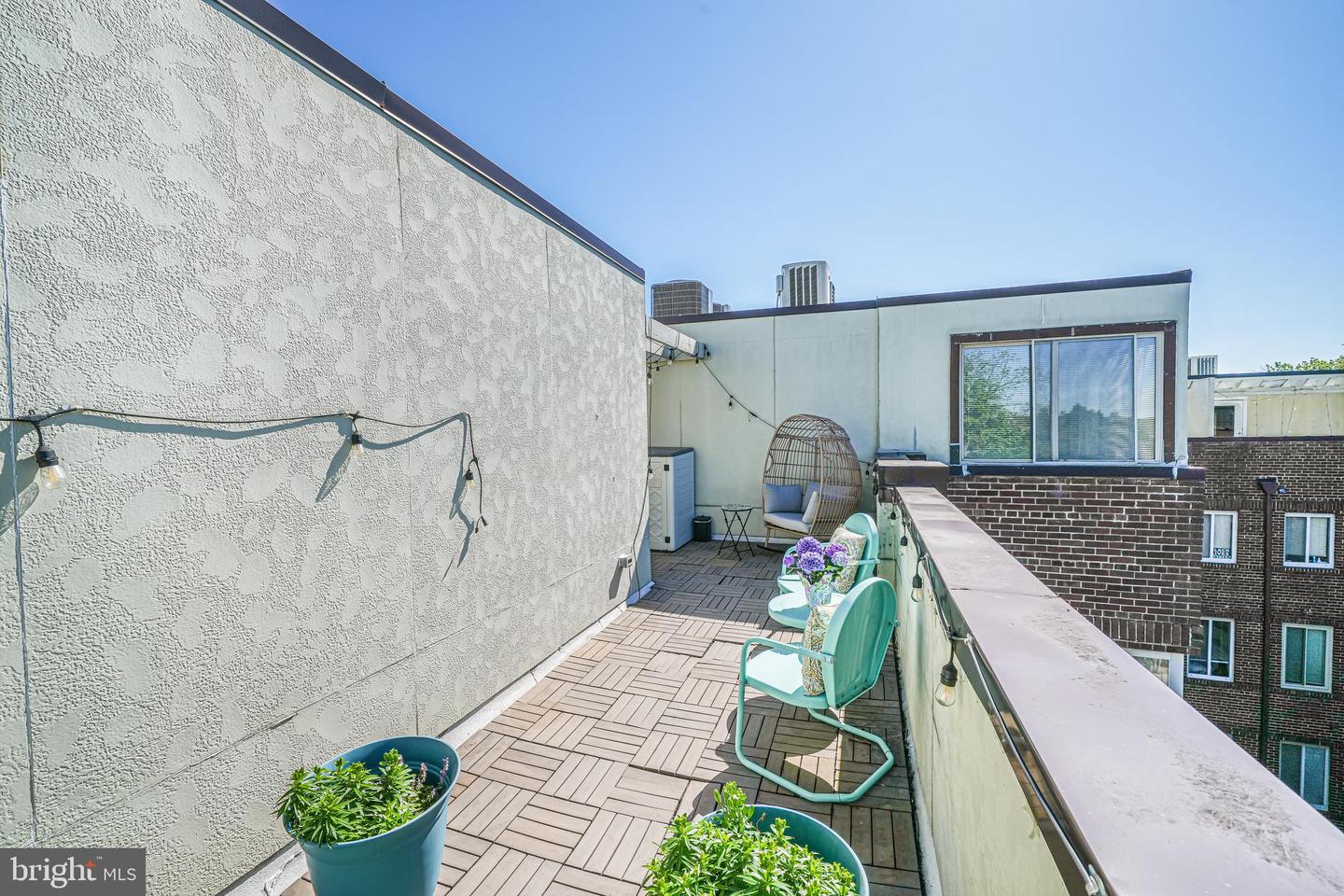 5407 9TH ST NW #310, WASHINGTON, District Of Columbia 20011, 1 Bedroom Bedrooms, 3 Rooms Rooms,1 BathroomBathrooms,Residential,For sale,5407 9TH ST NW #310,DCDC2223408 MLS # DCDC2223408