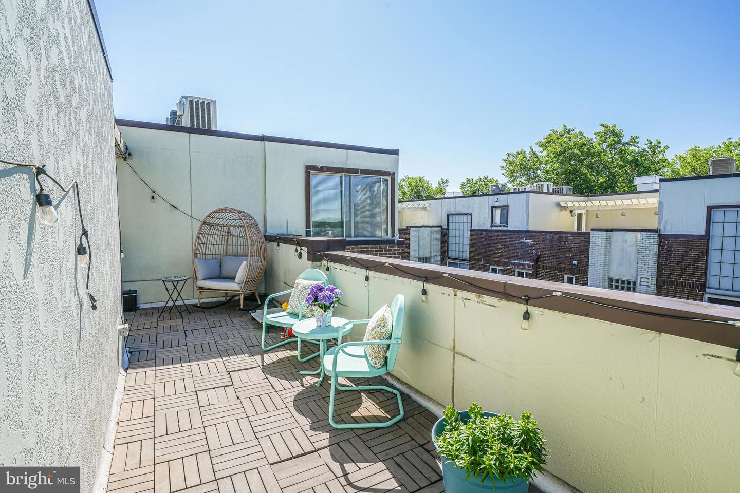 5407 9TH ST NW #310, WASHINGTON, District Of Columbia 20011, 1 Bedroom Bedrooms, 3 Rooms Rooms,1 BathroomBathrooms,Residential,For sale,5407 9TH ST NW #310,DCDC2223408 MLS # DCDC2223408