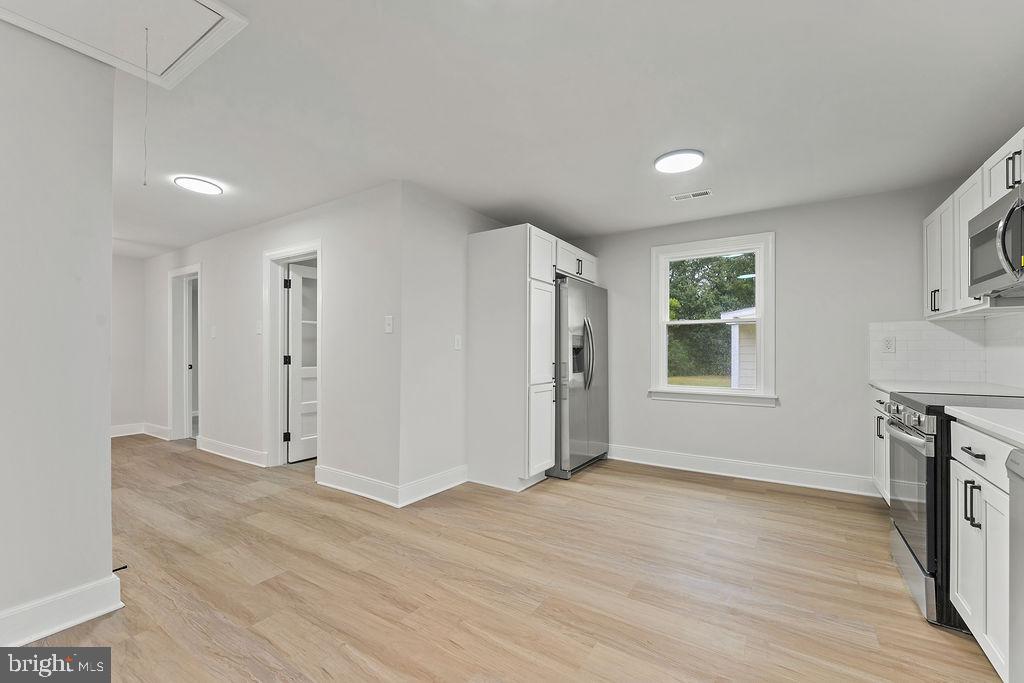 601 WOODSTOCK RD, RICHMOND, Virginia 23224, 3 Bedrooms Bedrooms, ,2 BathroomsBathrooms,Residential,For sale,601 WOODSTOCK RD,VARC2000758 MLS # VARC2000758