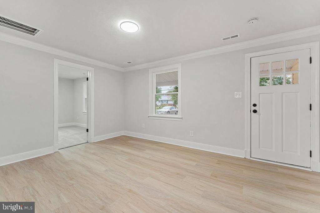 601 WOODSTOCK RD, RICHMOND, Virginia 23224, 3 Bedrooms Bedrooms, ,2 BathroomsBathrooms,Residential,For sale,601 WOODSTOCK RD,VARC2000758 MLS # VARC2000758