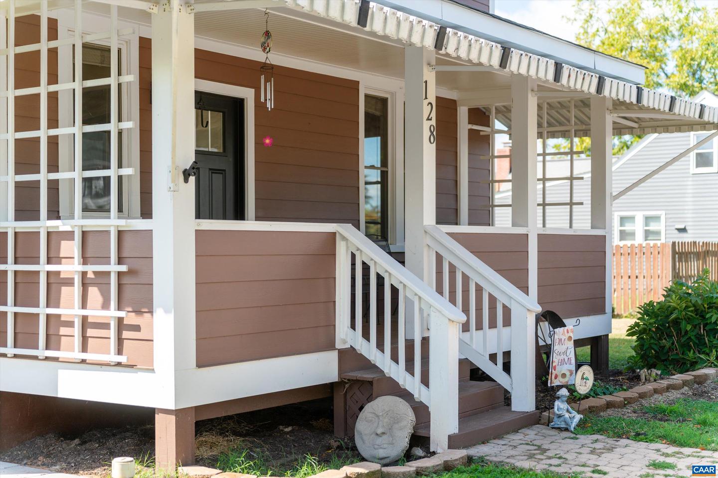 128 WEST ST, LOUISA, Virginia 23093, 3 Bedrooms Bedrooms, ,2 BathroomsBathrooms,Residential,For sale,128 WEST ST,669298 MLS # 669298