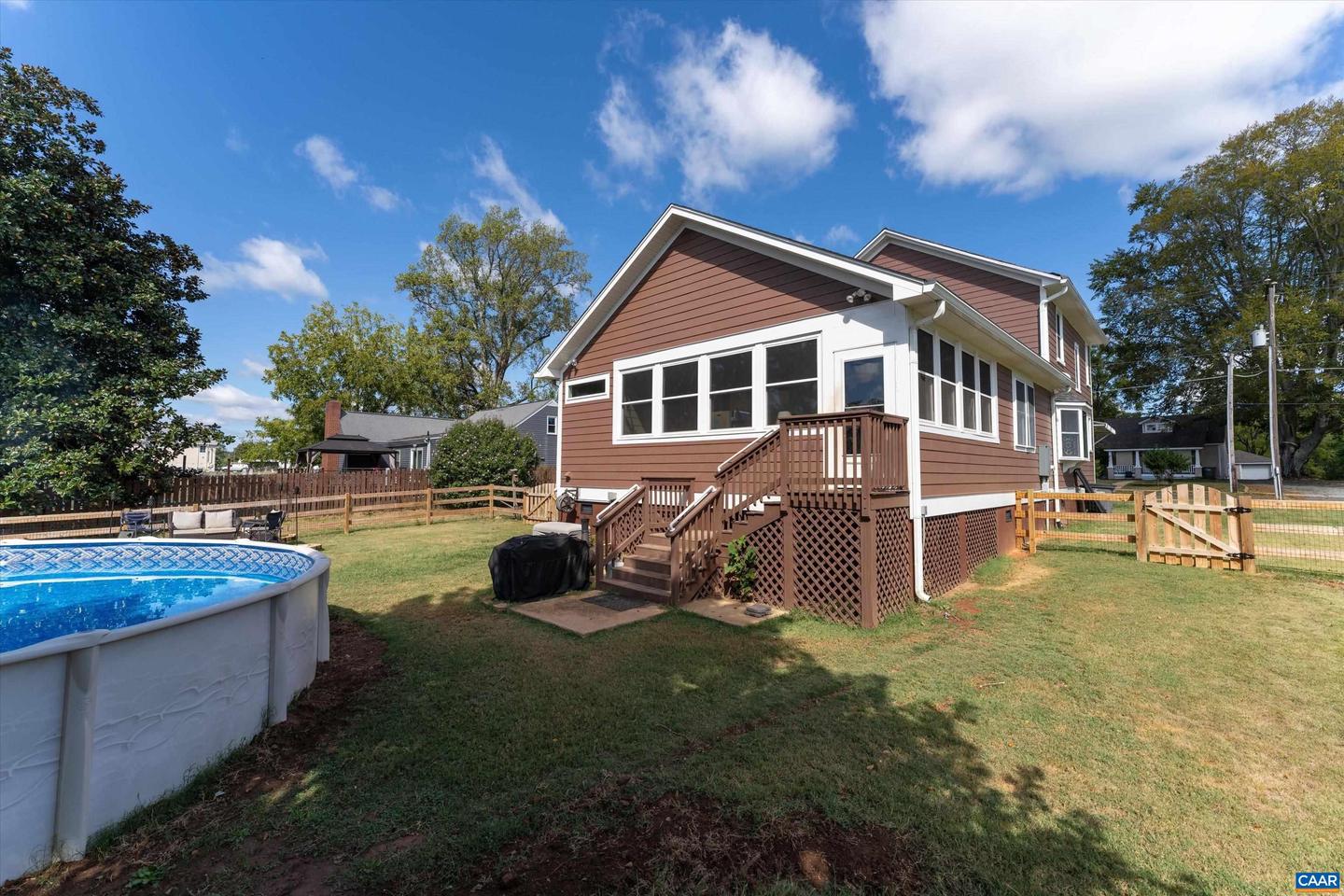 128 WEST ST, LOUISA, Virginia 23093, 3 Bedrooms Bedrooms, ,2 BathroomsBathrooms,Residential,For sale,128 WEST ST,669298 MLS # 669298