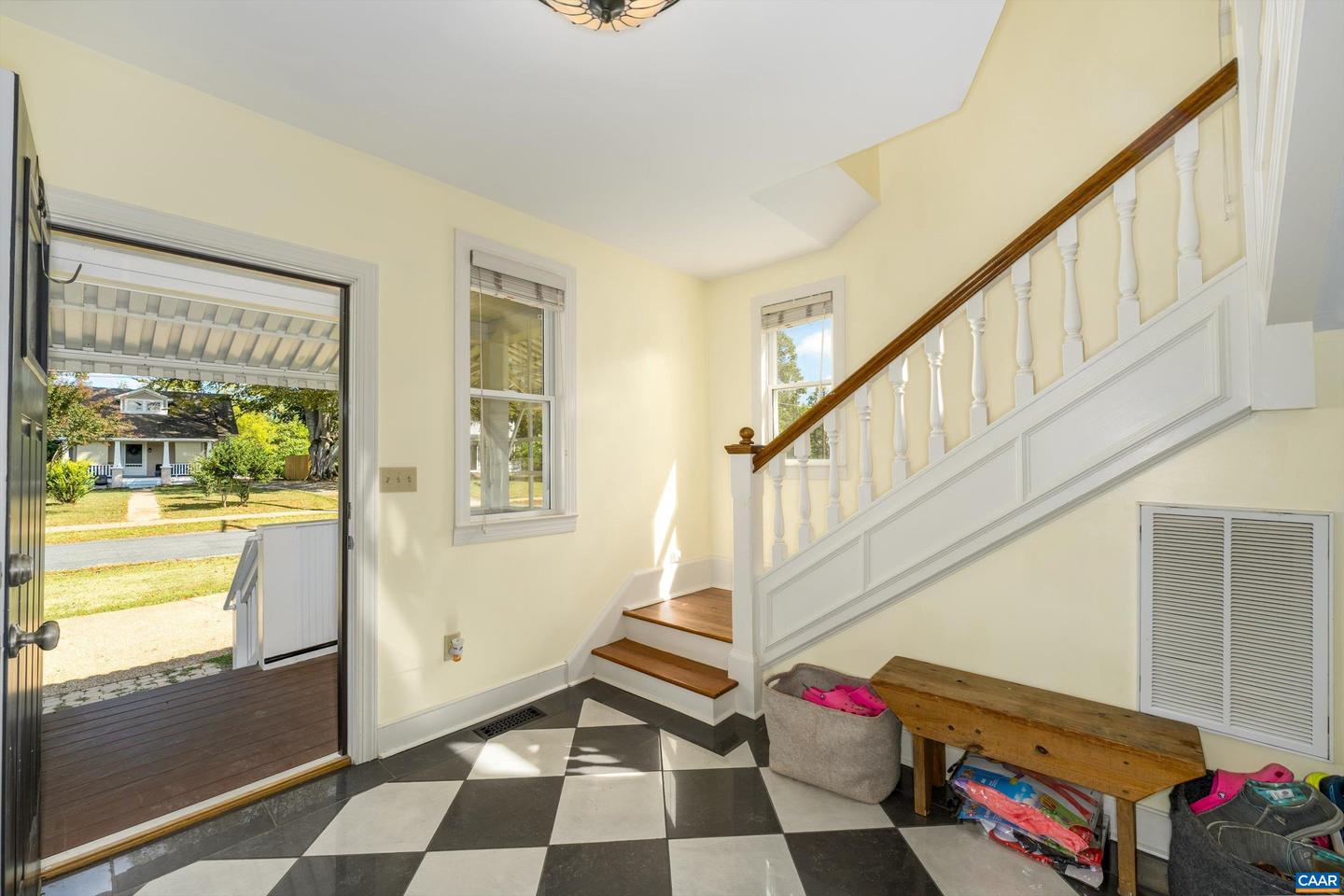 128 WEST ST, LOUISA, Virginia 23093, 3 Bedrooms Bedrooms, ,2 BathroomsBathrooms,Residential,For sale,128 WEST ST,669298 MLS # 669298