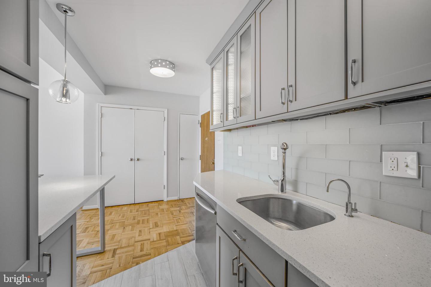 2475 VIRGINIA AVE NW #627, WASHINGTON, District Of Columbia 20037, 1 Bedroom Bedrooms, ,1 BathroomBathrooms,Residential,For sale,2475 VIRGINIA AVE NW #627,DCDC2223842 MLS # DCDC2223842