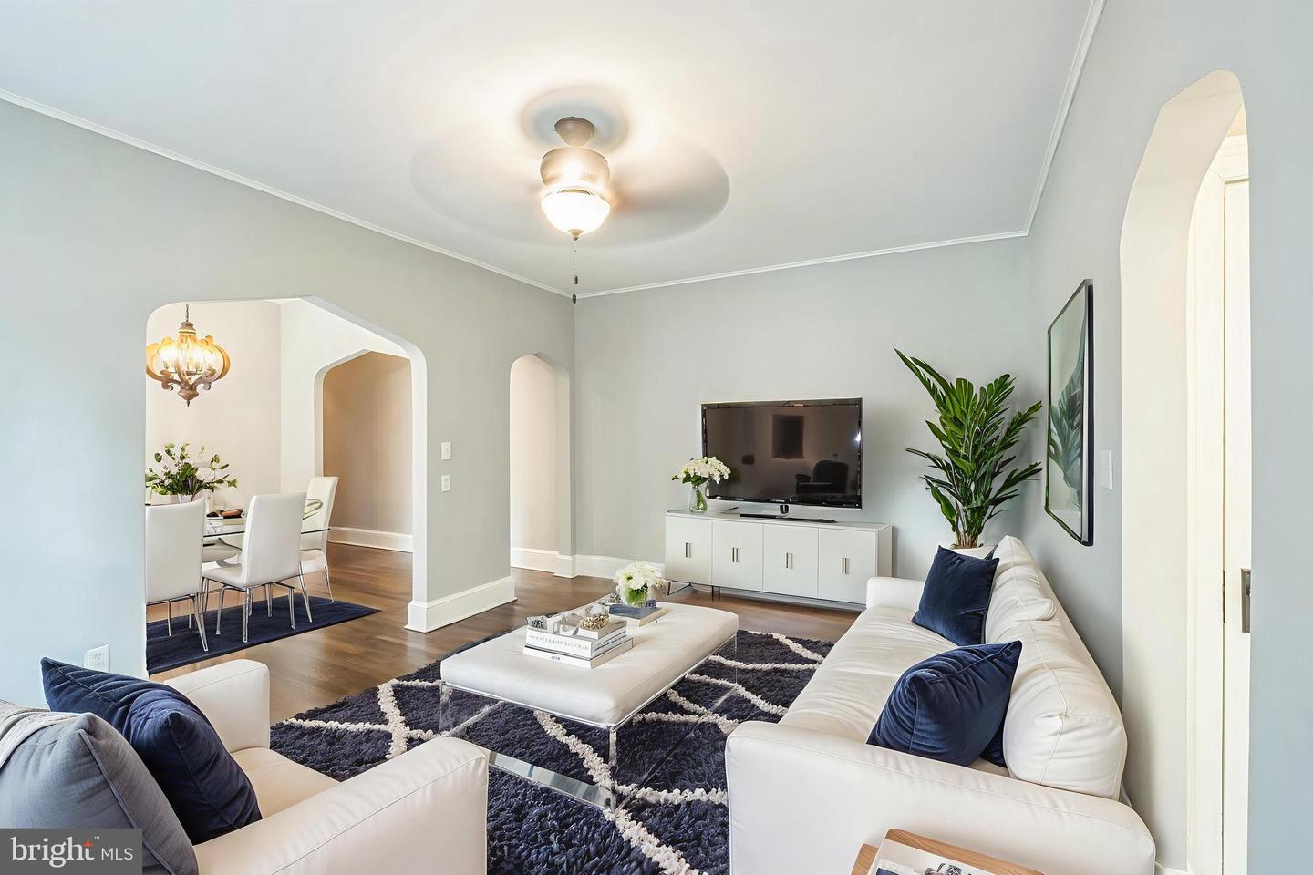 208 FARRAGUT ST NW #104, WASHINGTON, District Of Columbia 20011, 1 Bedroom Bedrooms, ,1 BathroomBathrooms,Residential,For sale,208 FARRAGUT ST NW #104,DCDC2223844 MLS # DCDC2223844