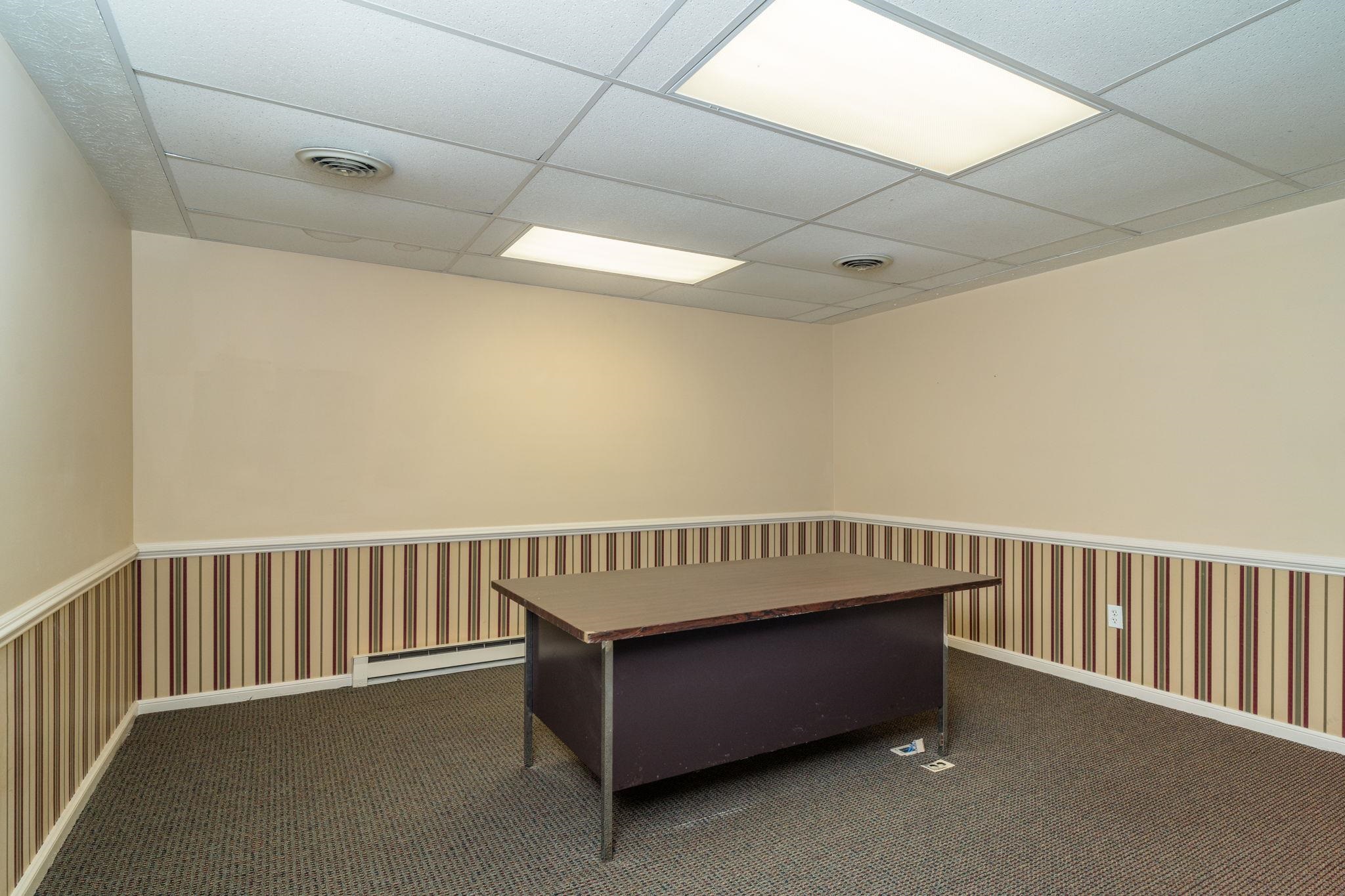 421 WEST MAIN ST, WAYNESBORO, Virginia 22980, ,Commercial,421 WEST MAIN ST,662574 MLS # 662574