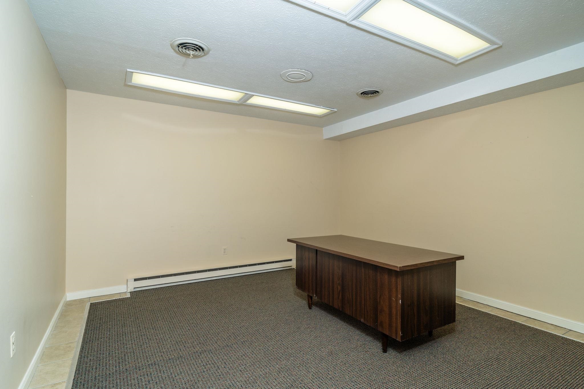 421 WEST MAIN ST, WAYNESBORO, Virginia 22980, ,Commercial,421 WEST MAIN ST,662574 MLS # 662574