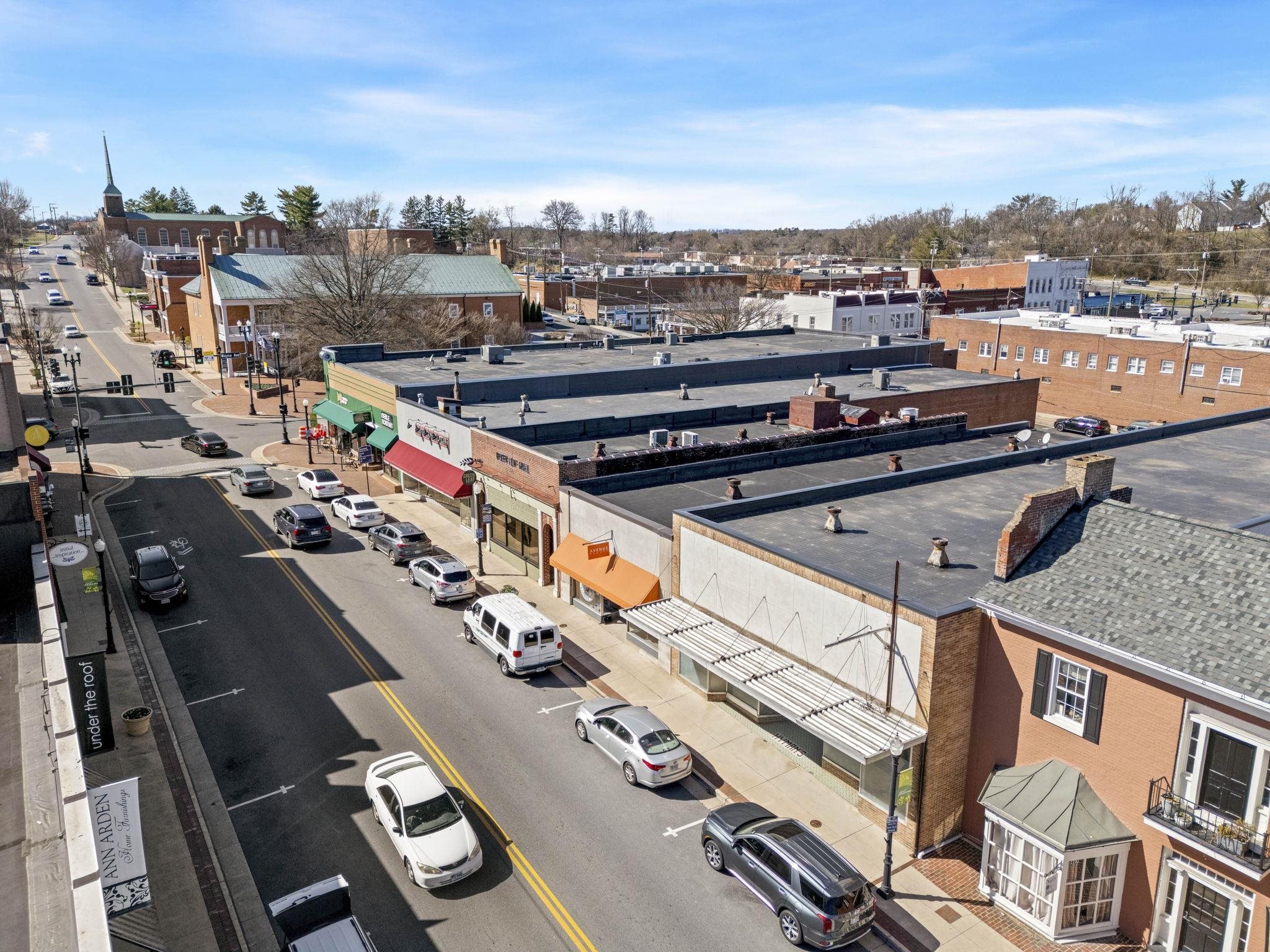 421 WEST MAIN ST, WAYNESBORO, Virginia 22980, ,Commercial,421 WEST MAIN ST,662574 MLS # 662574