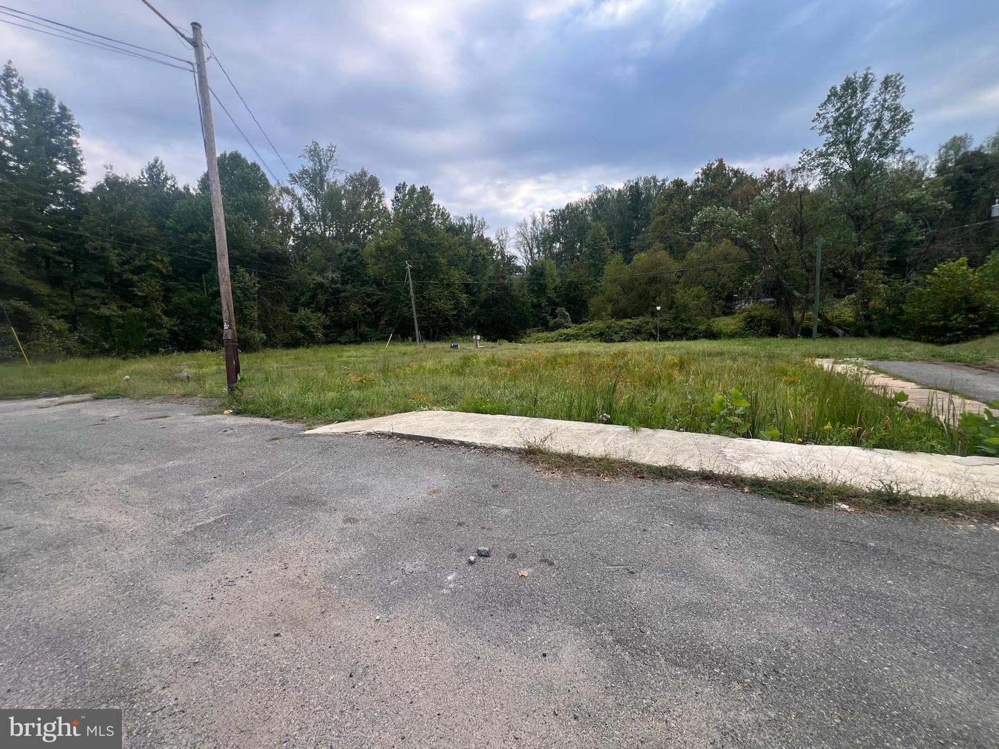 752 WIDEWATER RD, STAFFORD, Virginia 22554, ,Land,For sale,752 WIDEWATER RD,VAST2042876 MLS # VAST2042876