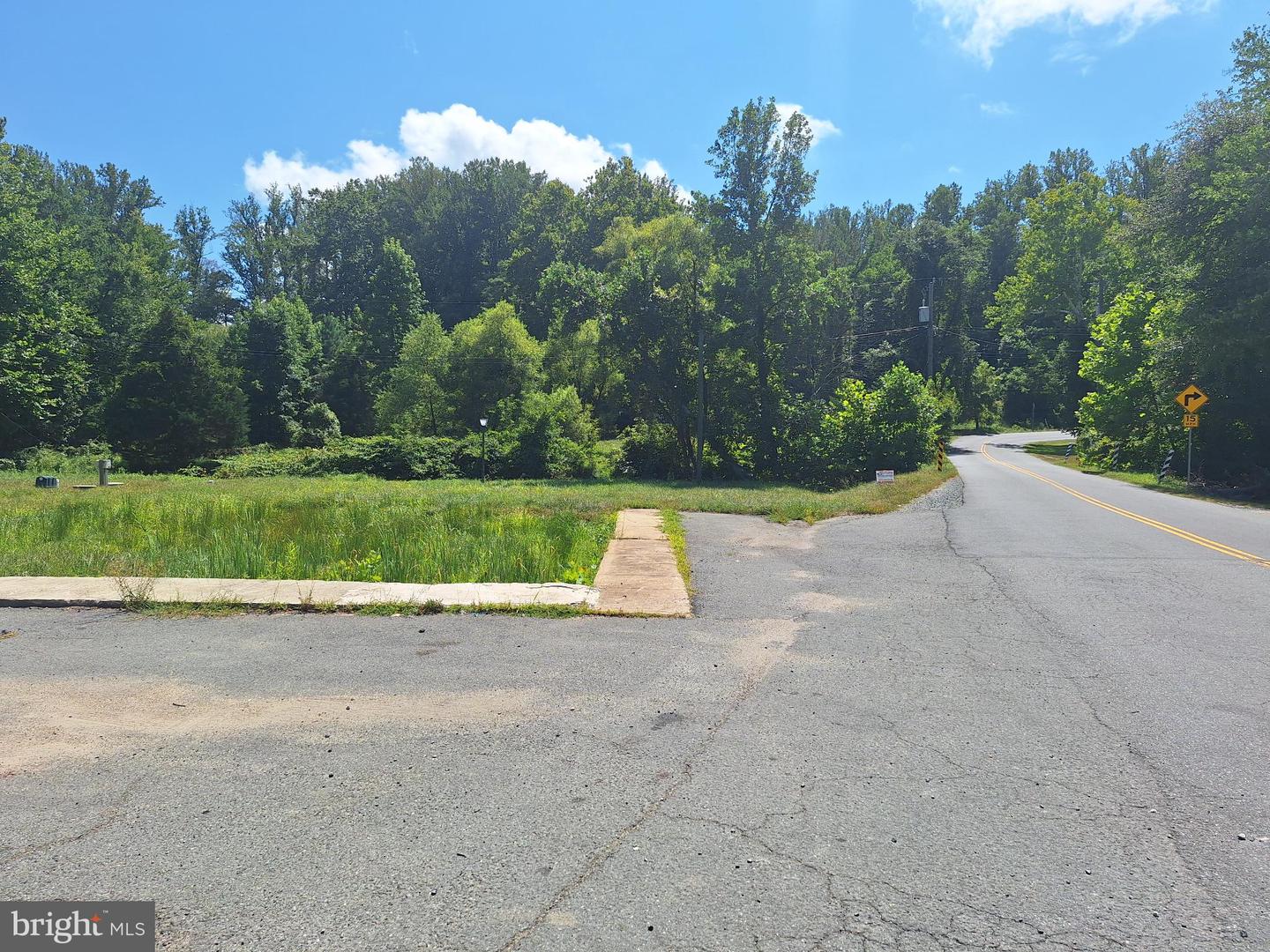 752 WIDEWATER RD, STAFFORD, Virginia 22554, ,Land,For sale,752 WIDEWATER RD,VAST2042876 MLS # VAST2042876