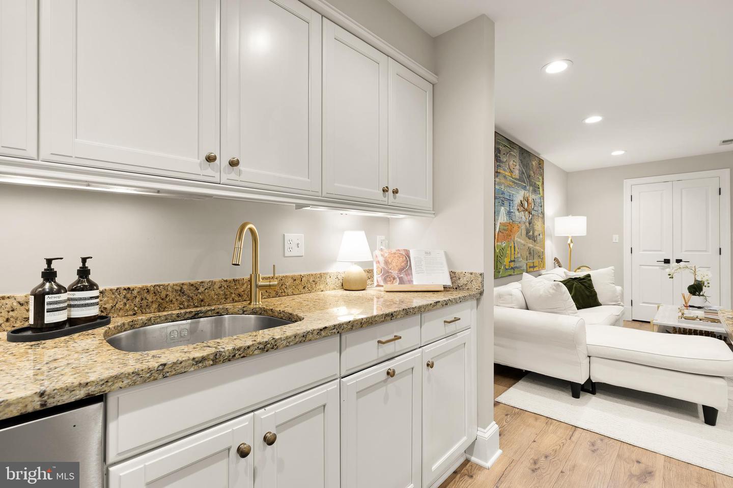 1354 KENYON ST NW #G, WASHINGTON, District Of Columbia 20010, 2 Bedrooms Bedrooms, ,2 BathroomsBathrooms,Residential,For sale,1354 KENYON ST NW #G,DCDC2190116 MLS # DCDC2190116