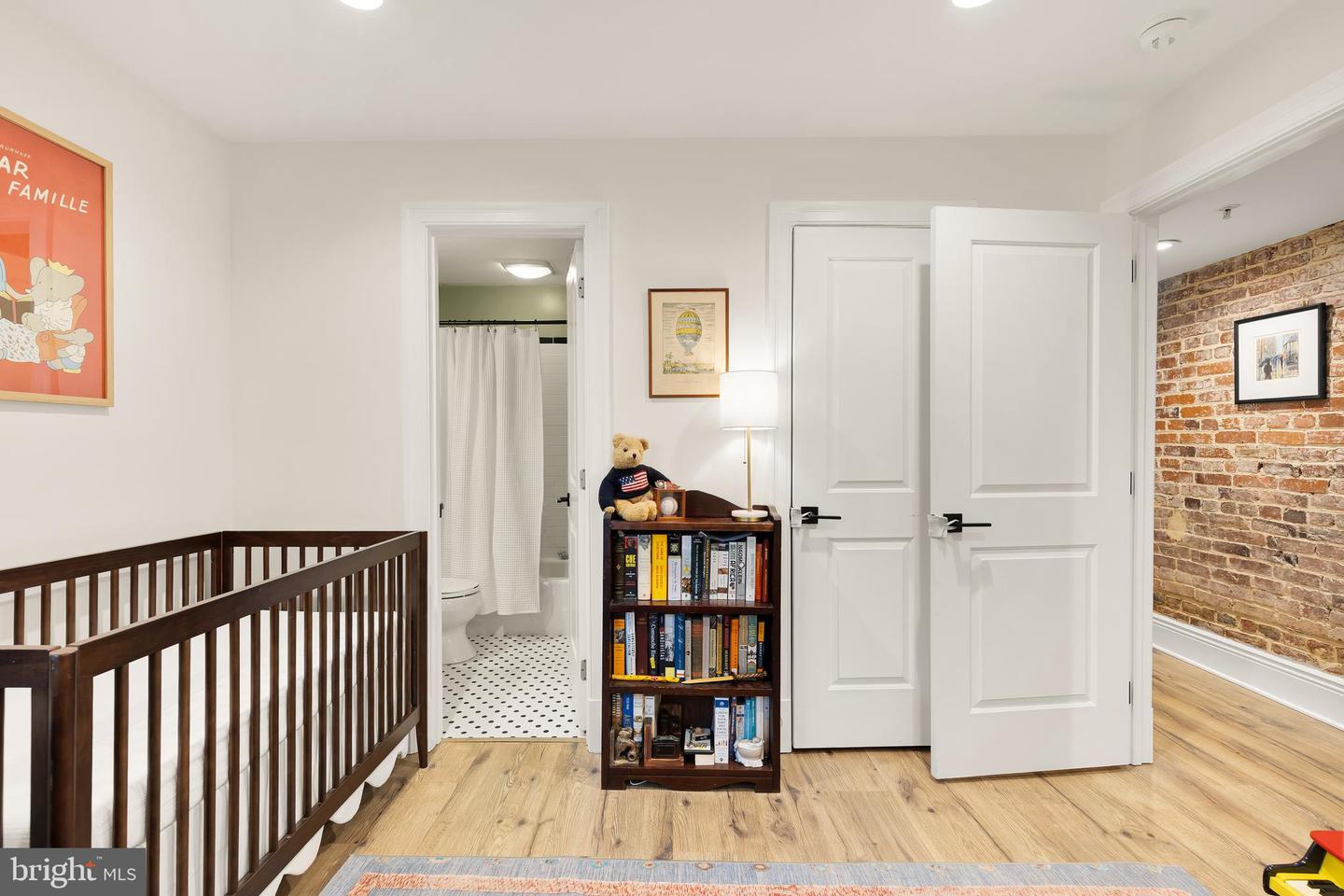 1354 KENYON ST NW #G, WASHINGTON, District Of Columbia 20010, 2 Bedrooms Bedrooms, ,2 BathroomsBathrooms,Residential,For sale,1354 KENYON ST NW #G,DCDC2190116 MLS # DCDC2190116