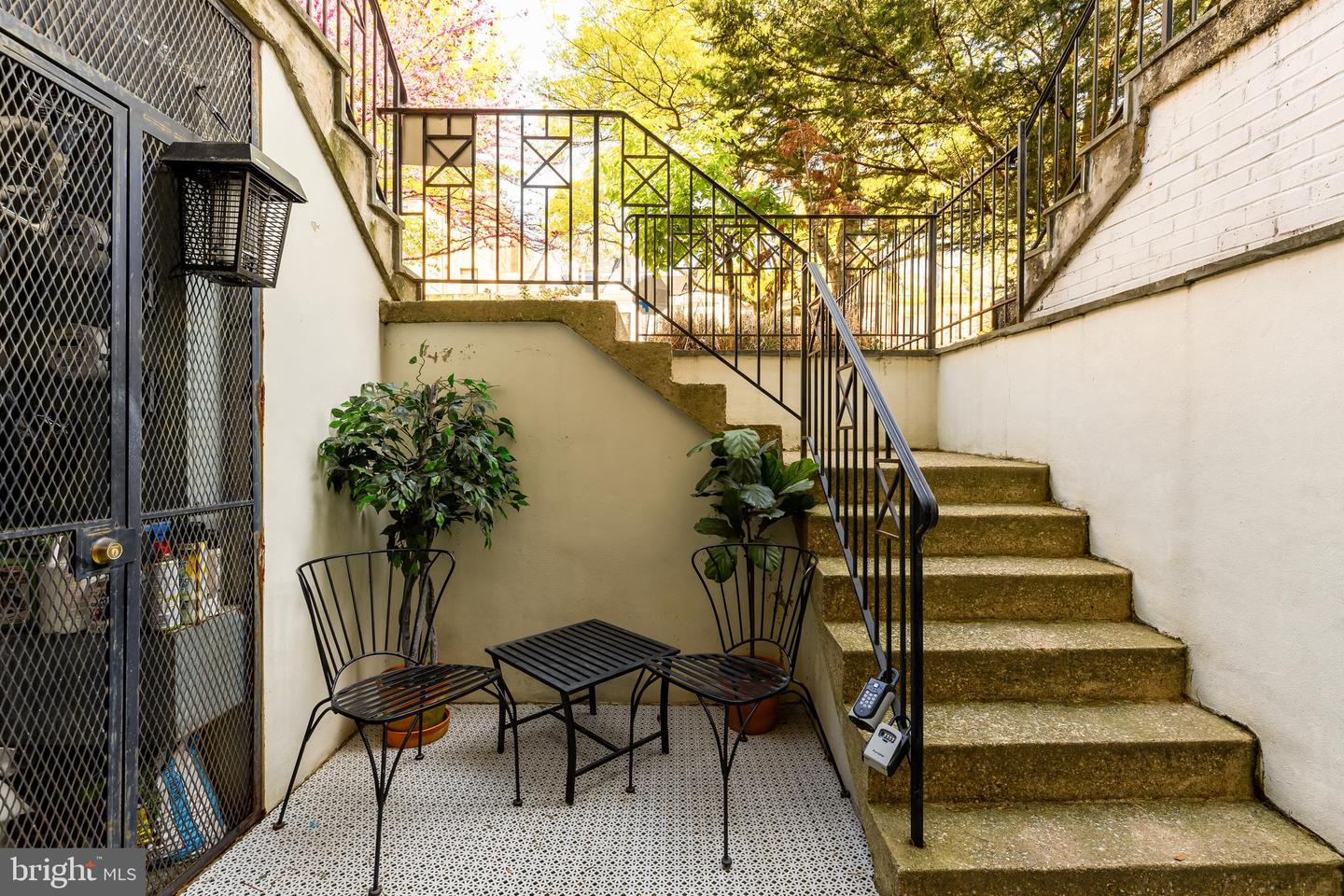 1354 KENYON ST NW #G, WASHINGTON, District Of Columbia 20010, 2 Bedrooms Bedrooms, ,2 BathroomsBathrooms,Residential,For sale,1354 KENYON ST NW #G,DCDC2190116 MLS # DCDC2190116