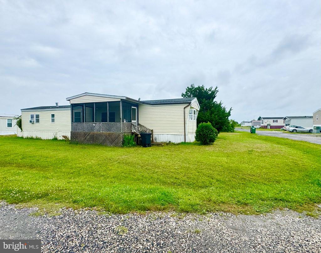 8272 SEA BIRD DR, CHINCOTEAGUE ISLAND, Virginia 23336, 2 Bedrooms Bedrooms, ,1 BathroomBathrooms,Residential,For sale,8272 SEA BIRD DR,VAAC2001936 MLS # VAAC2001936