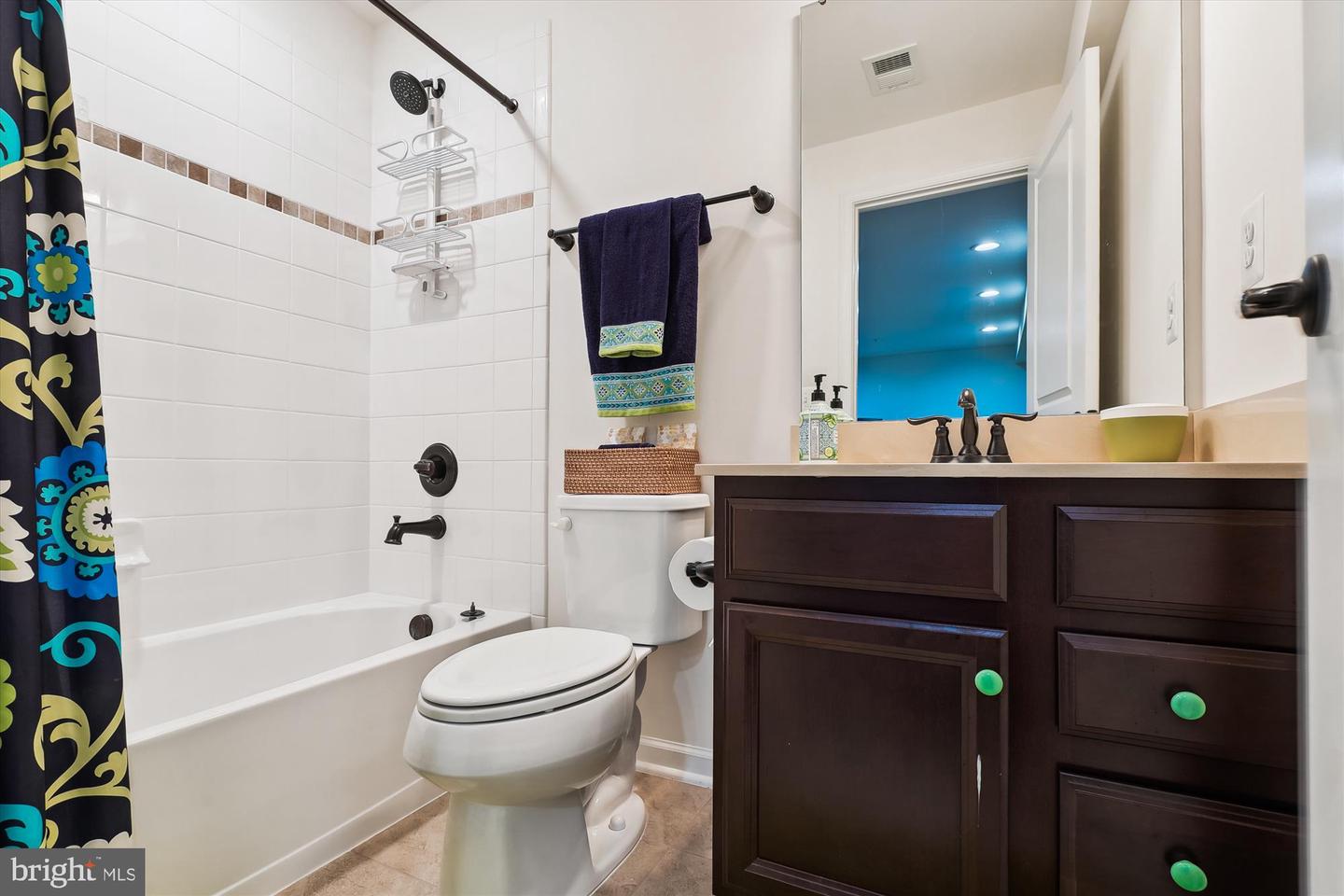 2552 PASSIONFLOWER CT, DUMFRIES, Virginia 22026, 4 Bedrooms Bedrooms, ,3 BathroomsBathrooms,Residential,For sale,2552 PASSIONFLOWER CT,VAPW2099600 MLS # VAPW2099600