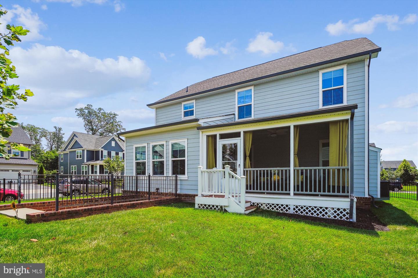 2552 PASSIONFLOWER CT, DUMFRIES, Virginia 22026, 4 Bedrooms Bedrooms, ,3 BathroomsBathrooms,Residential,For sale,2552 PASSIONFLOWER CT,VAPW2099600 MLS # VAPW2099600