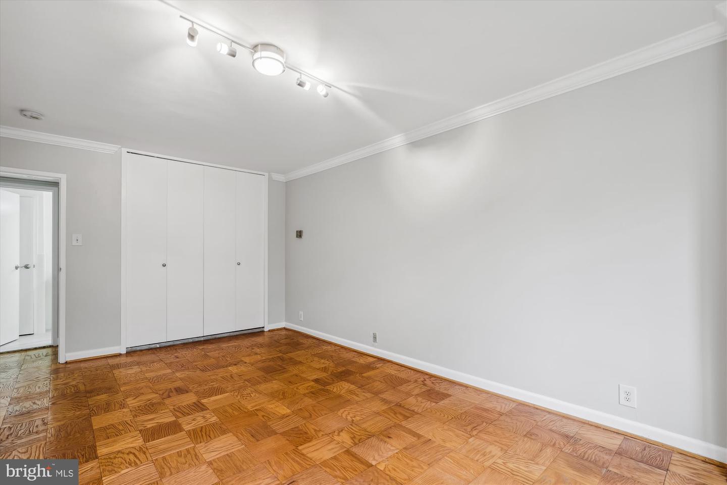 4201 CATHEDRAL AVE NW #507W, WASHINGTON, District Of Columbia 20016, 1 Bedroom Bedrooms, ,1 BathroomBathrooms,Residential,For sale,4201 CATHEDRAL AVE NW #507W,DCDC2214236 MLS # DCDC2214236