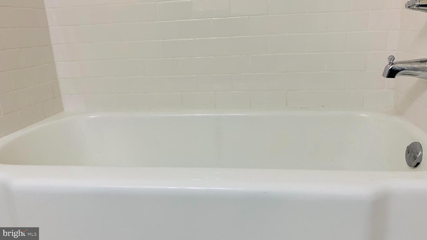 522 21ST ST NW #213, WASHINGTON, District Of Columbia 20006, ,1 BathroomBathrooms,Residential,For sale,522 21ST ST NW #213,DCDC2215324 MLS # DCDC2215324 522 21ST ST NW #213, WASHINGTON, District Of Columbia 20006, ,1 BathroomBathrooms,Residential,For sale,522 21ST ST NW #213,DCDC2215324 MLS # DCDC2215324