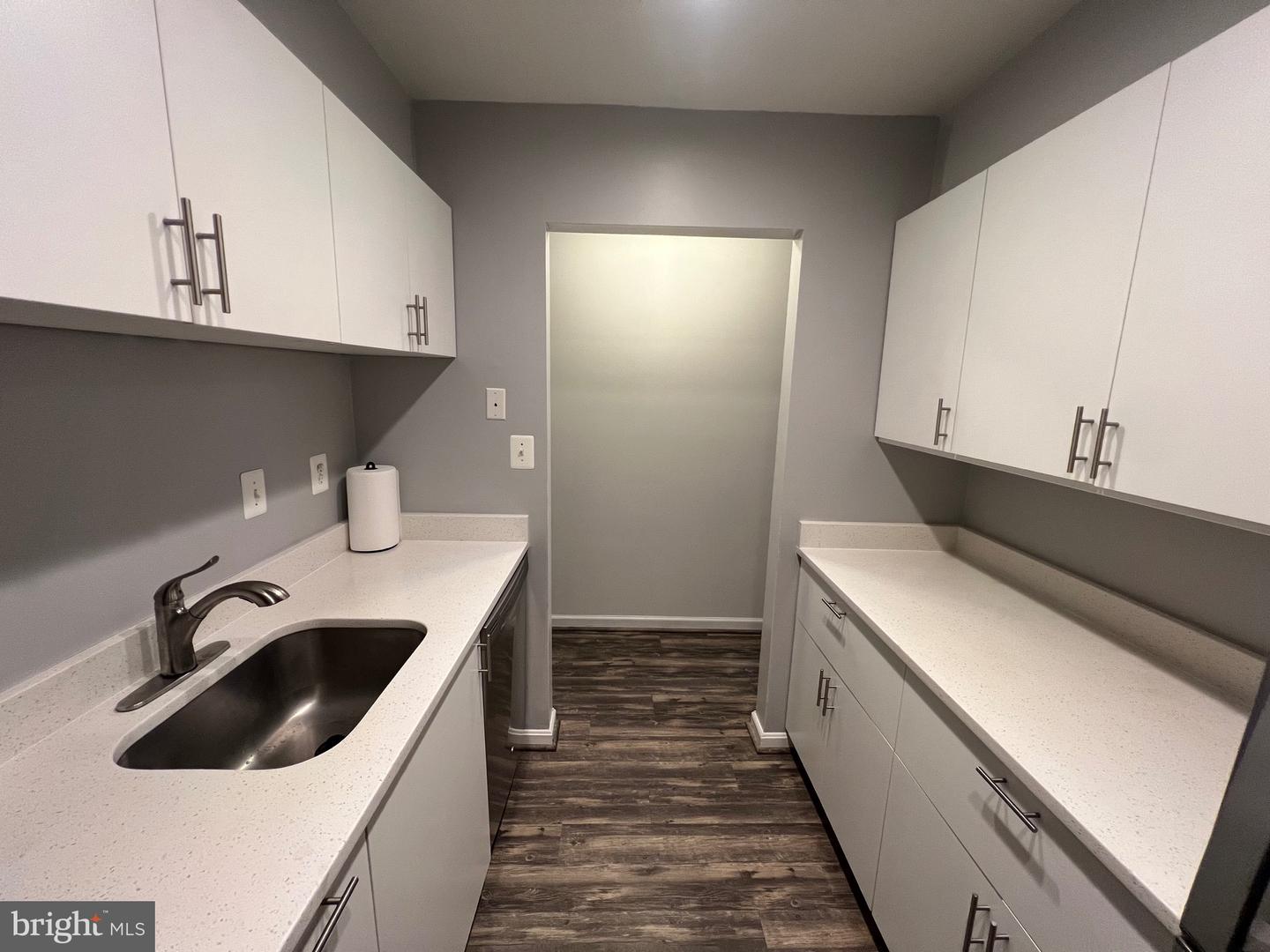 5918 COVE LANDING RD #204, BURKE, Virginia 22015, 2 Bedrooms Bedrooms, 4 Rooms Rooms,2 BathroomsBathrooms,Residential,For sale,5918 COVE LANDING RD #204,VAFX2263100 MLS # VAFX2263100