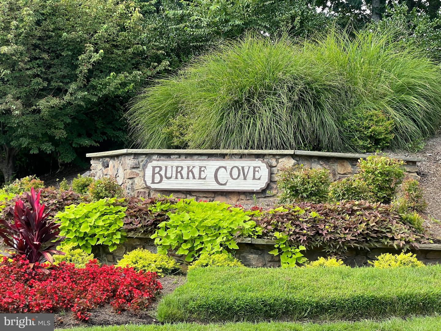 5918 COVE LANDING RD #204, BURKE, Virginia 22015, 2 Bedrooms Bedrooms, 4 Rooms Rooms,2 BathroomsBathrooms,Residential,For sale,5918 COVE LANDING RD #204,VAFX2263100 MLS # VAFX2263100