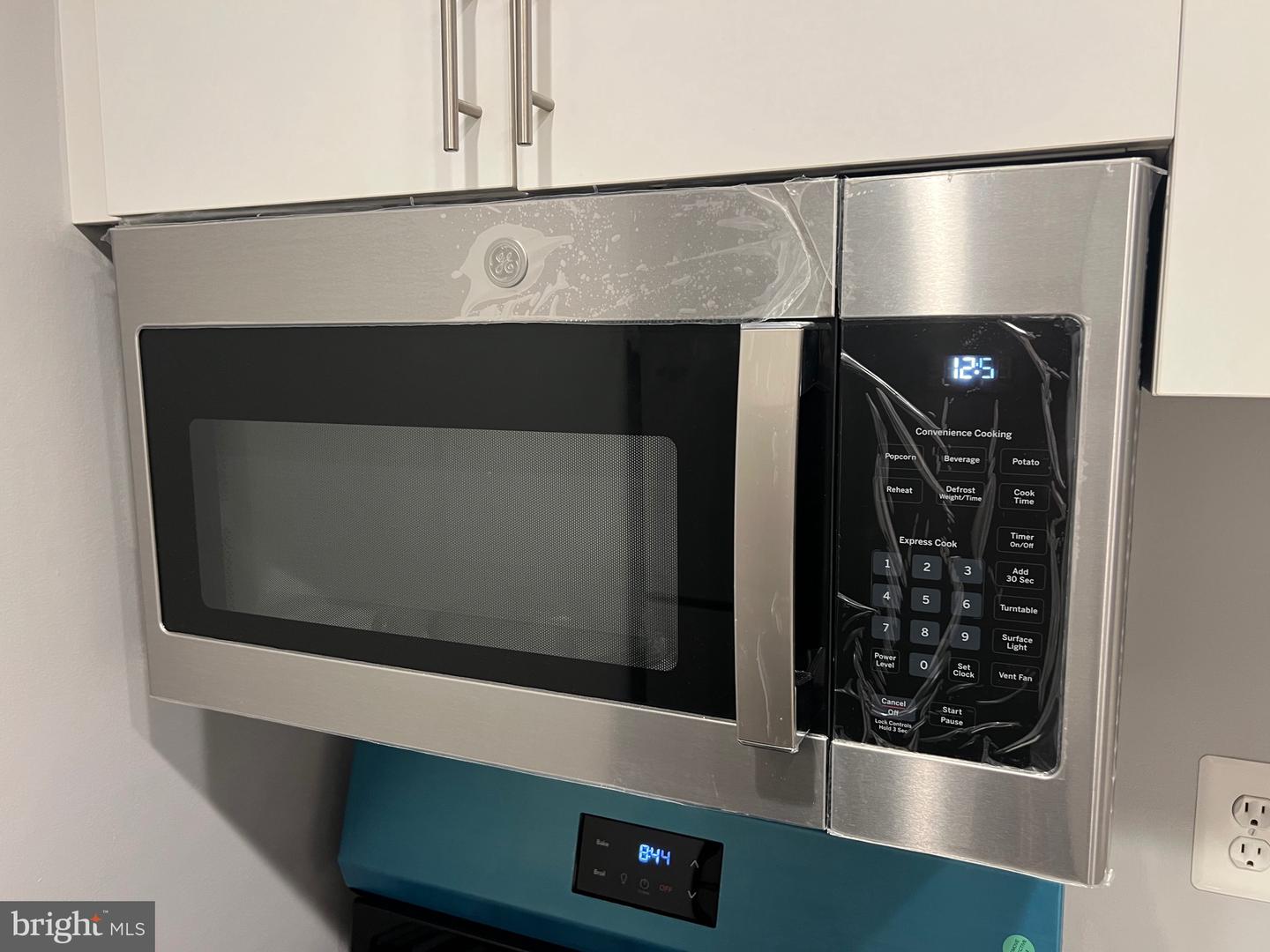 5918 COVE LANDING RD #204, BURKE, Virginia 22015, 2 Bedrooms Bedrooms, 4 Rooms Rooms,2 BathroomsBathrooms,Residential,For sale,5918 COVE LANDING RD #204,VAFX2263100 MLS # VAFX2263100