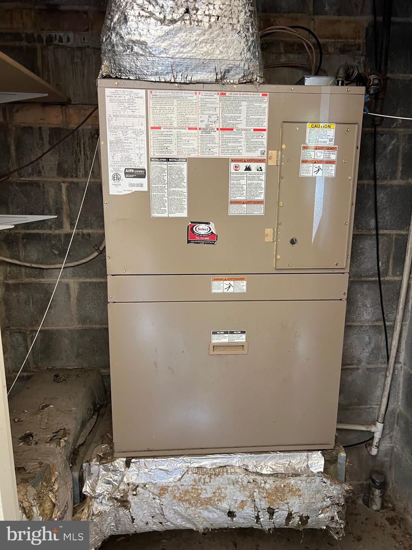 5918 COVE LANDING RD #204, BURKE, Virginia 22015, 2 Bedrooms Bedrooms, 4 Rooms Rooms,2 BathroomsBathrooms,Residential,For sale,5918 COVE LANDING RD #204,VAFX2263100 MLS # VAFX2263100