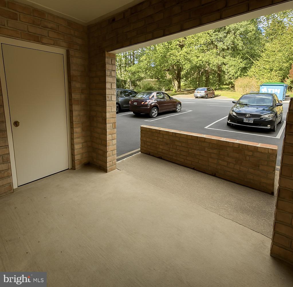 5918 COVE LANDING RD #204, BURKE, Virginia 22015, 2 Bedrooms Bedrooms, 4 Rooms Rooms,2 BathroomsBathrooms,Residential,For sale,5918 COVE LANDING RD #204,VAFX2263100 MLS # VAFX2263100