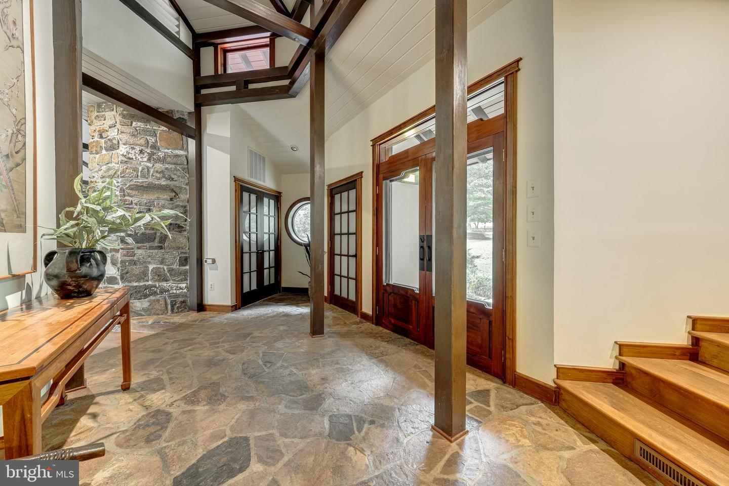 7263 LITTLE RIVER LN, THE PLAINS, Virginia 20198, 4 Bedrooms Bedrooms, ,4 BathroomsBathrooms,Residential,For sale,7263 LITTLE RIVER LN,VAFQ2018100 MLS # VAFQ2018100